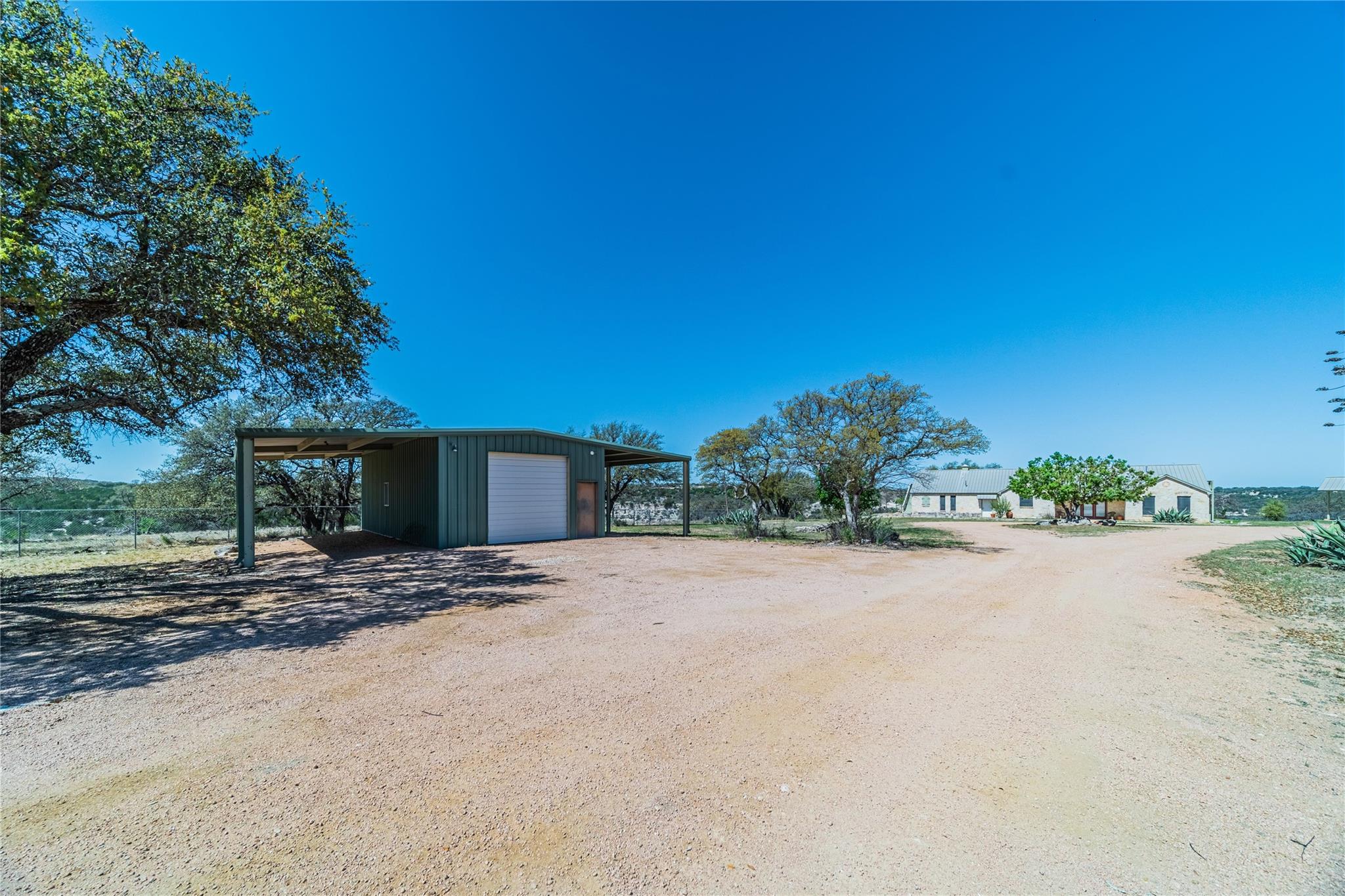 1428 Seven Springs Drive Dr, Junction, TX 76849