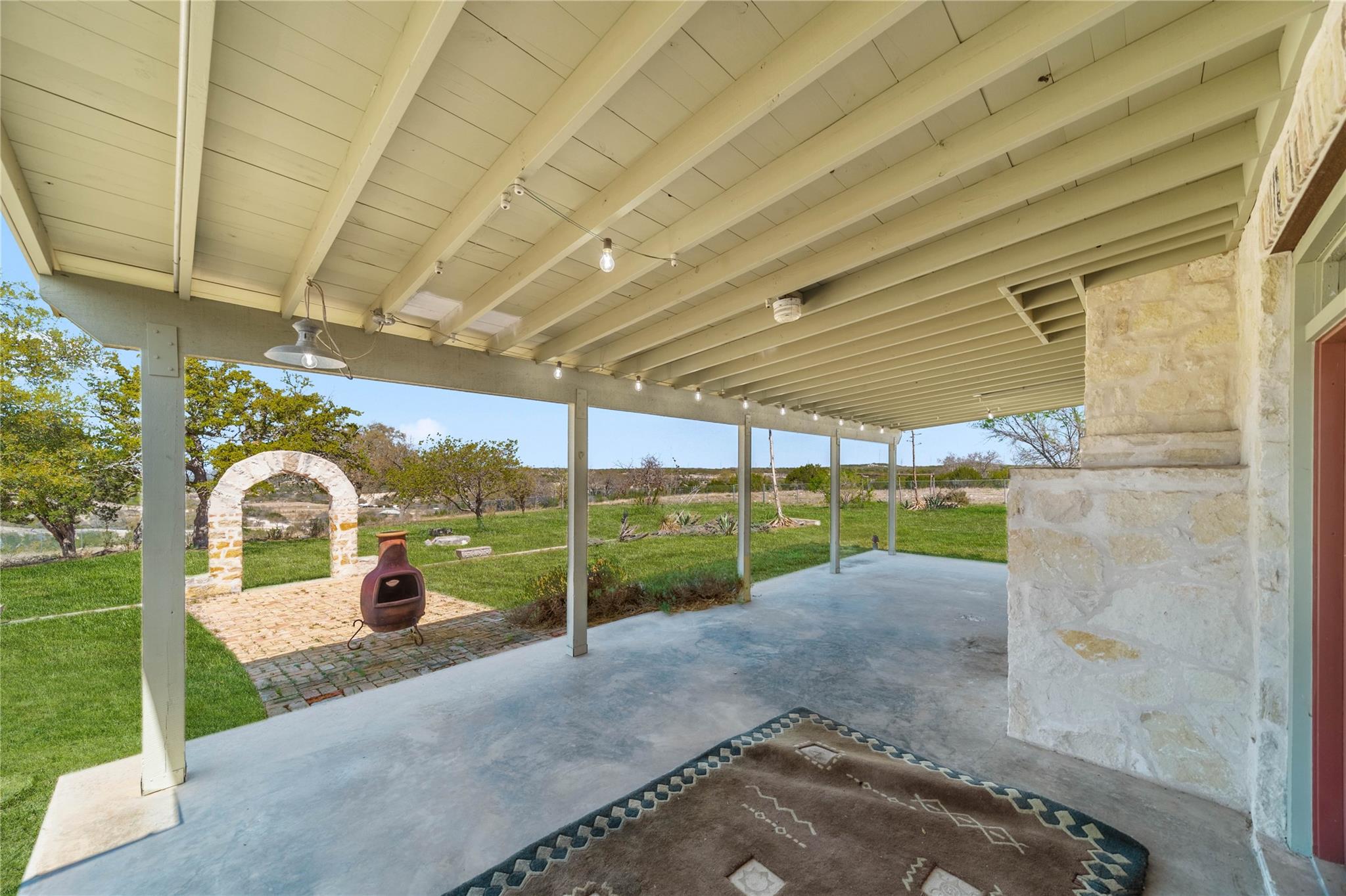 1428 Seven Springs Drive Dr, Junction, TX 76849