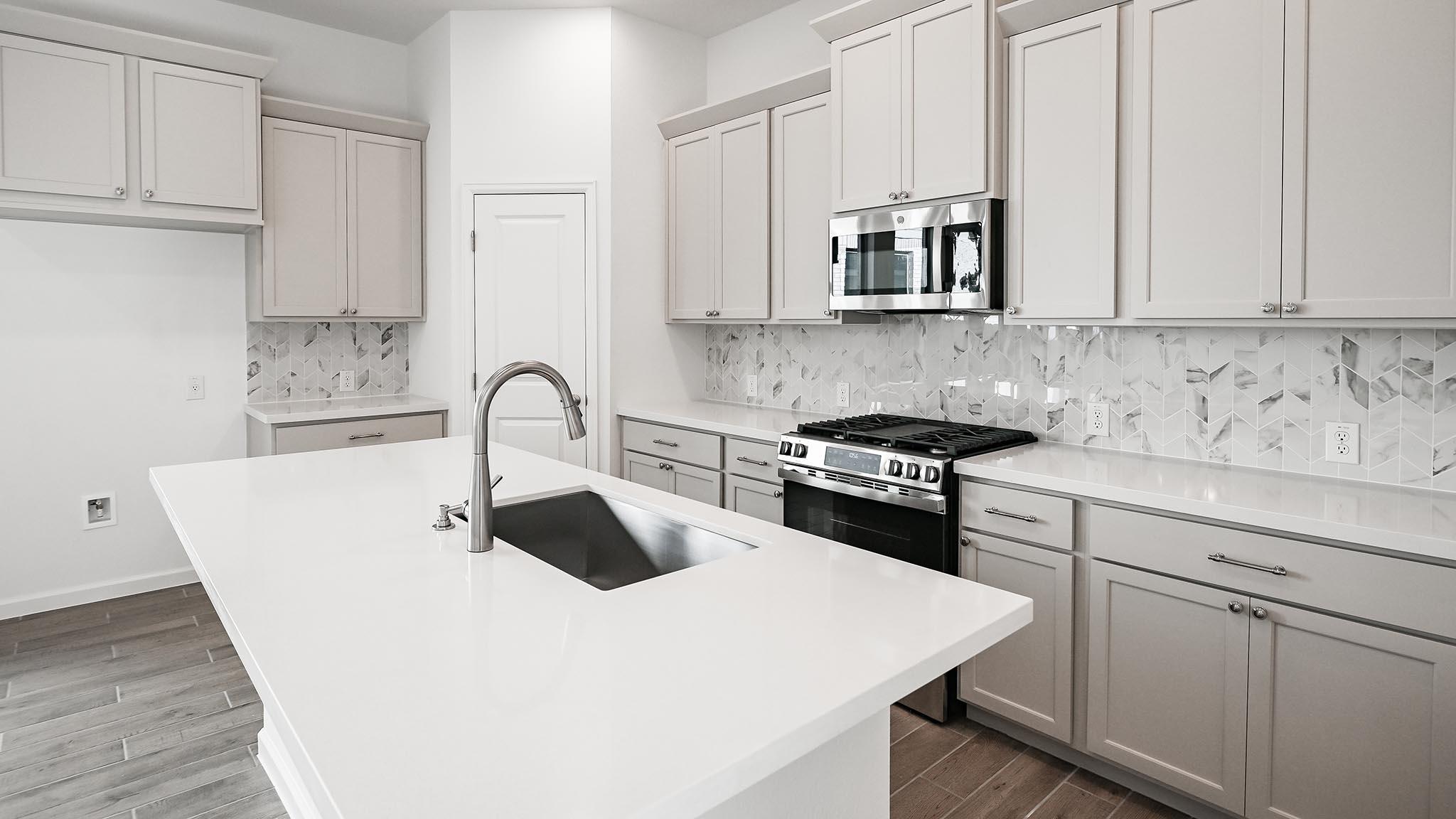 170 Blackborrow Dr, Kyle, TX 78640