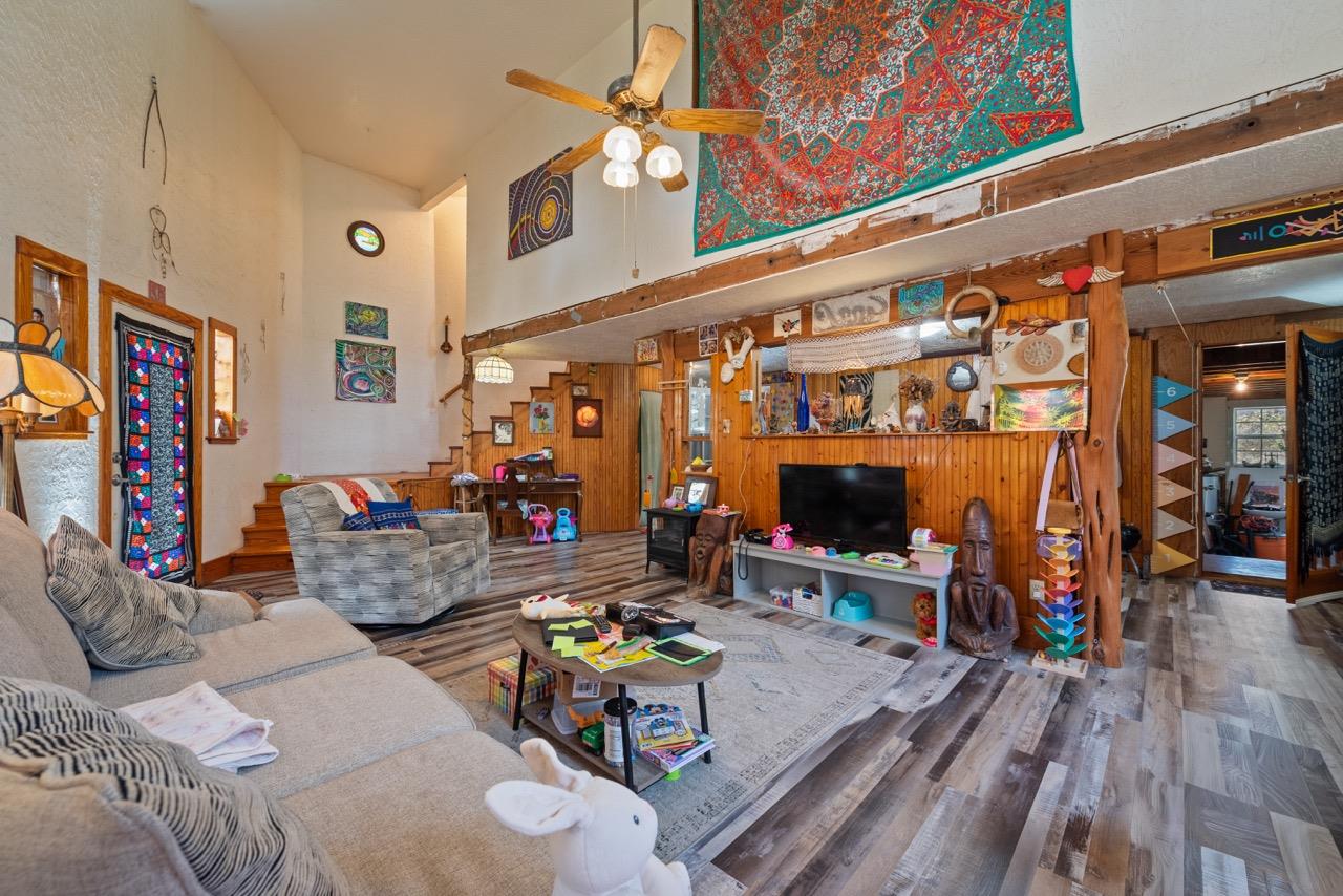 501 Limestone Ln, Driftwood, TX 78619