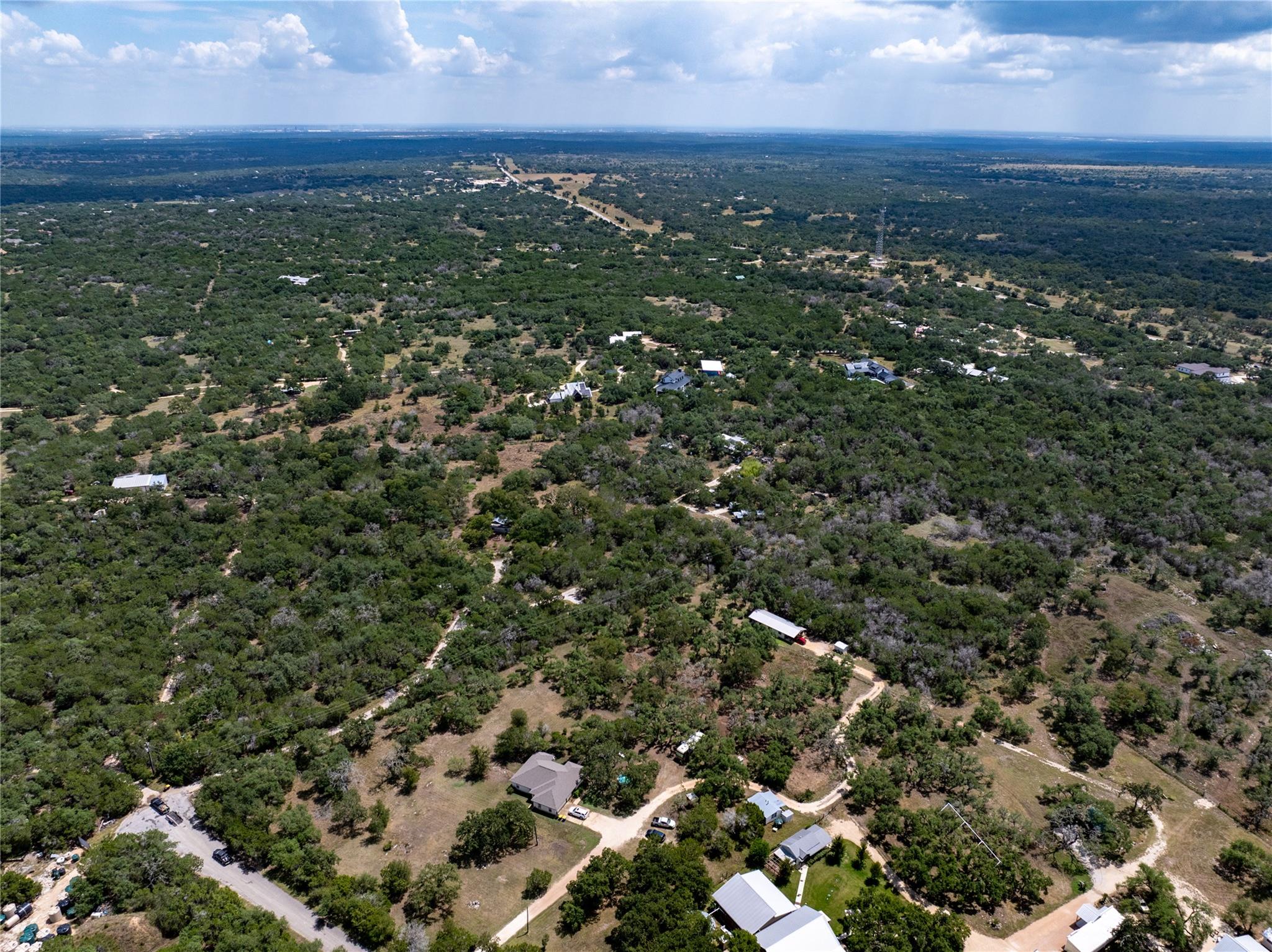 501 Limestone Ln, Driftwood, TX 78619