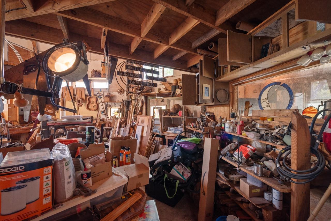 501 Limestone Ln, Driftwood, TX 78619