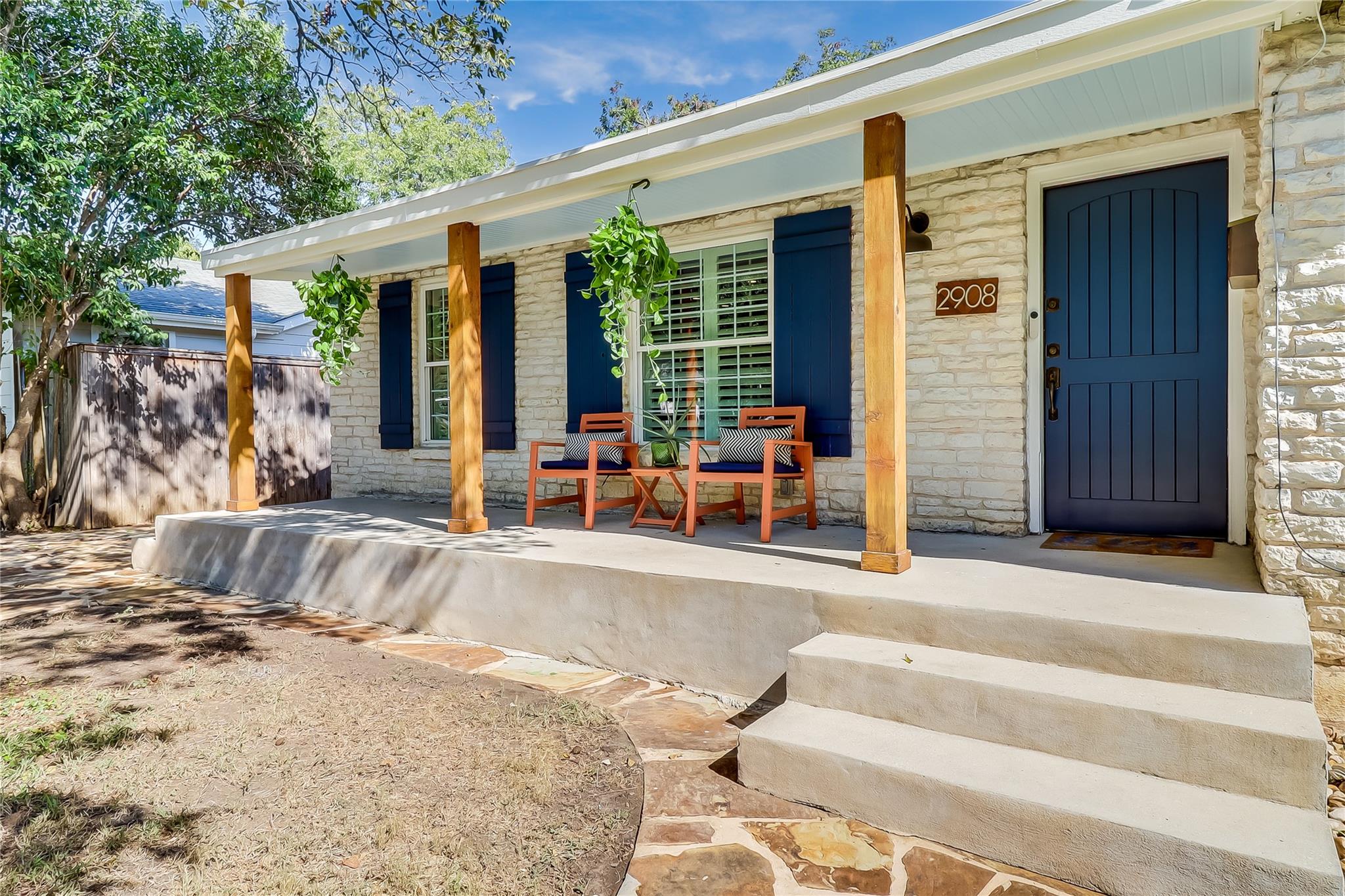 2908 Perry Ln, Austin, TX 78731