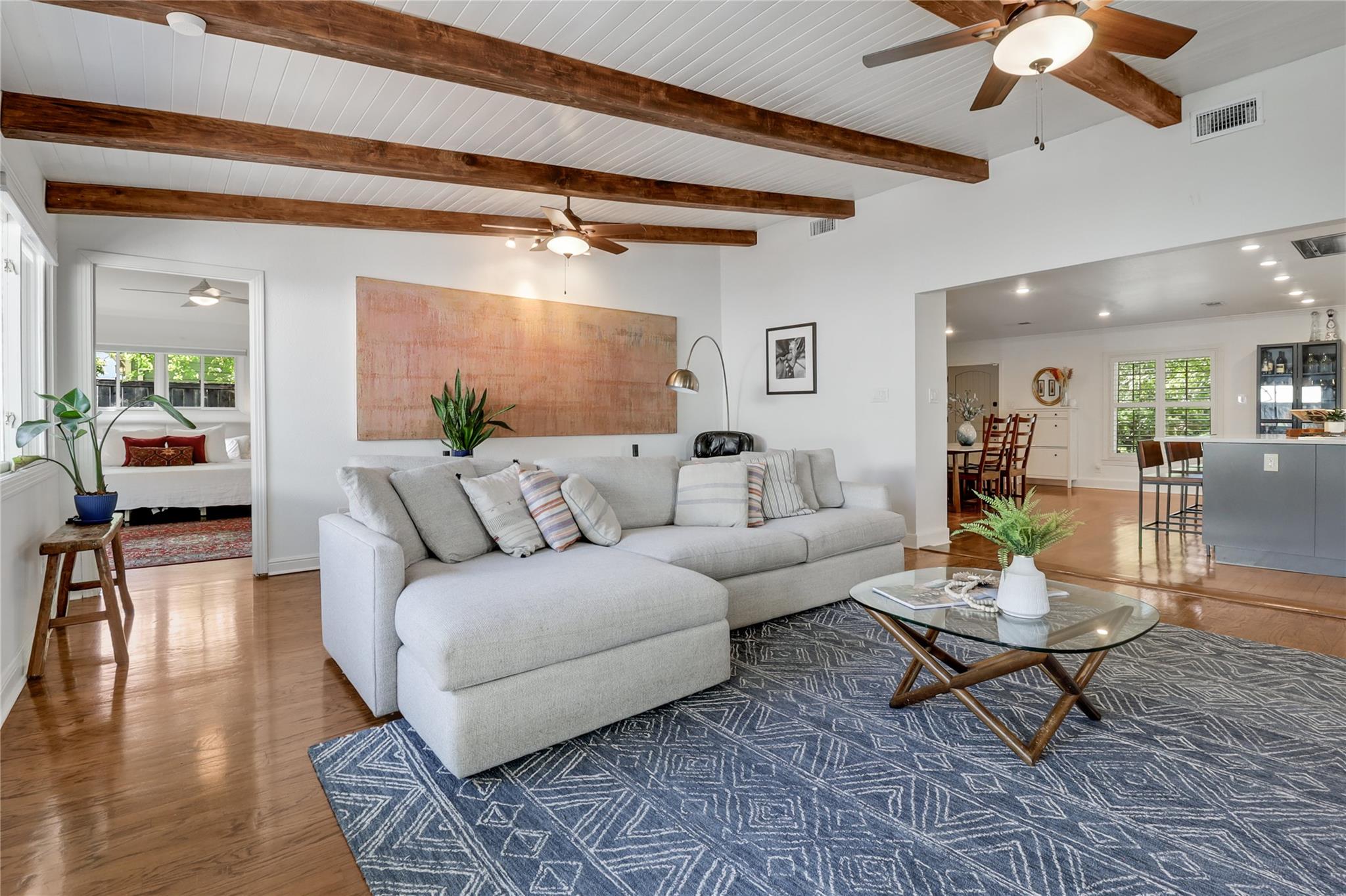 2908 Perry Ln, Austin, TX 78731