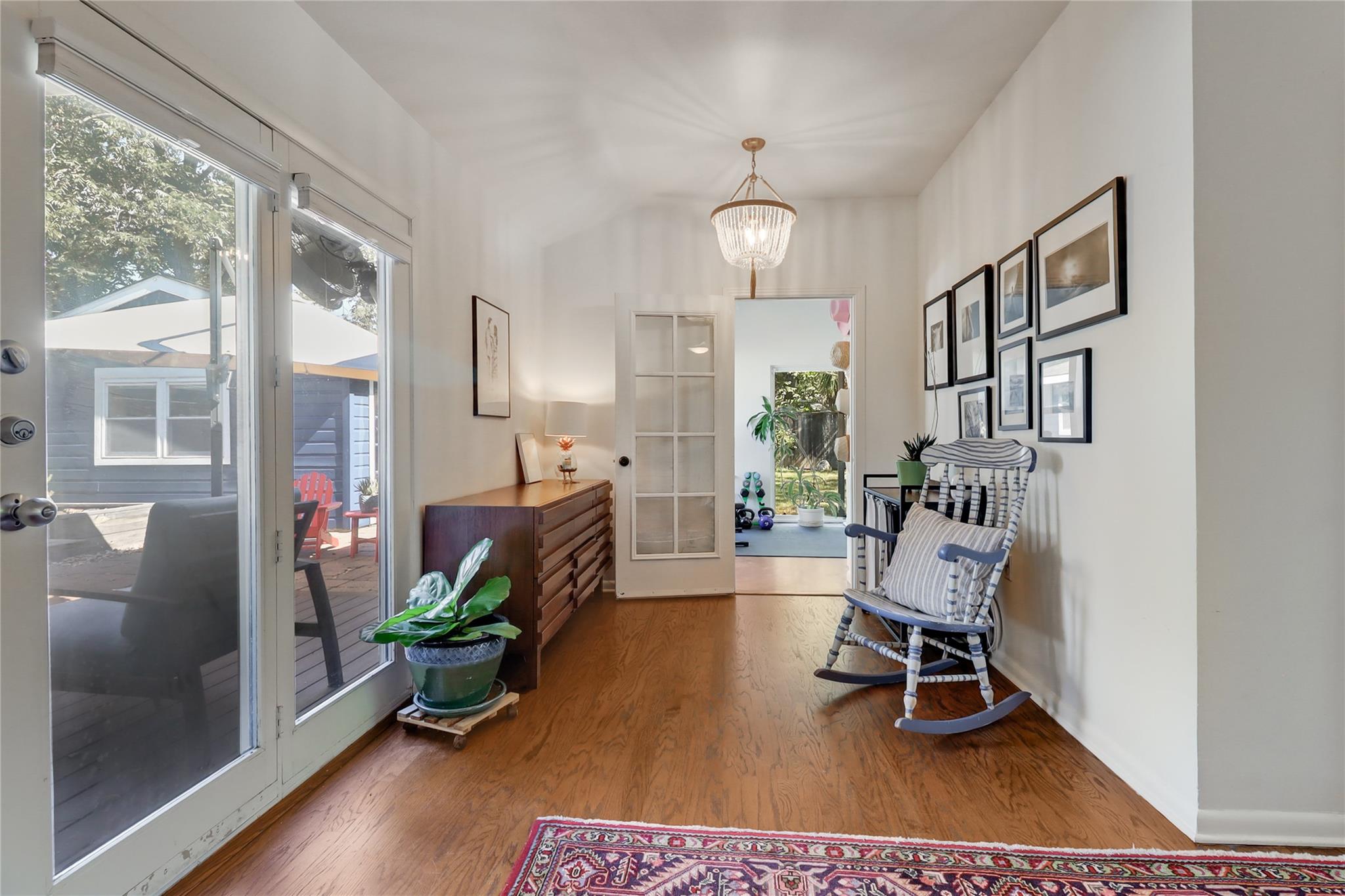 2908 Perry Ln, Austin, TX 78731