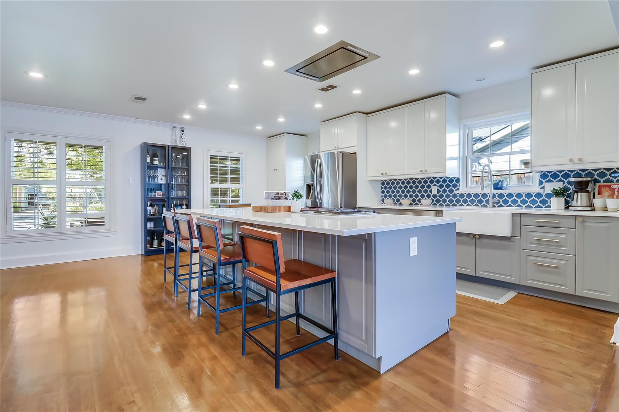 2908 Perry Ln, Austin, TX 78731