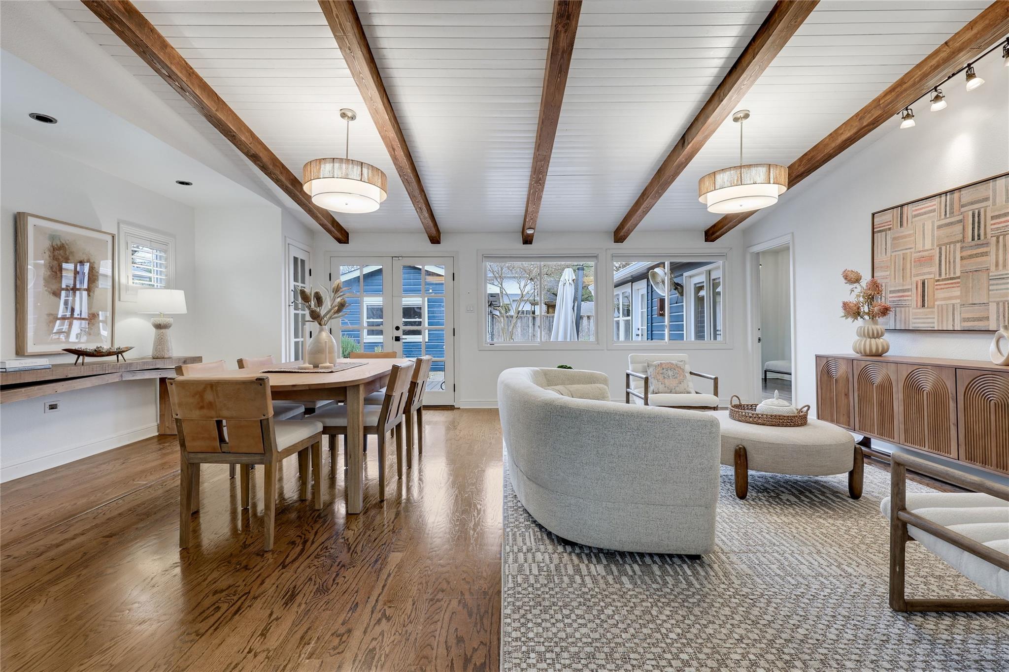 2908 Perry Ln, Austin, TX 78731