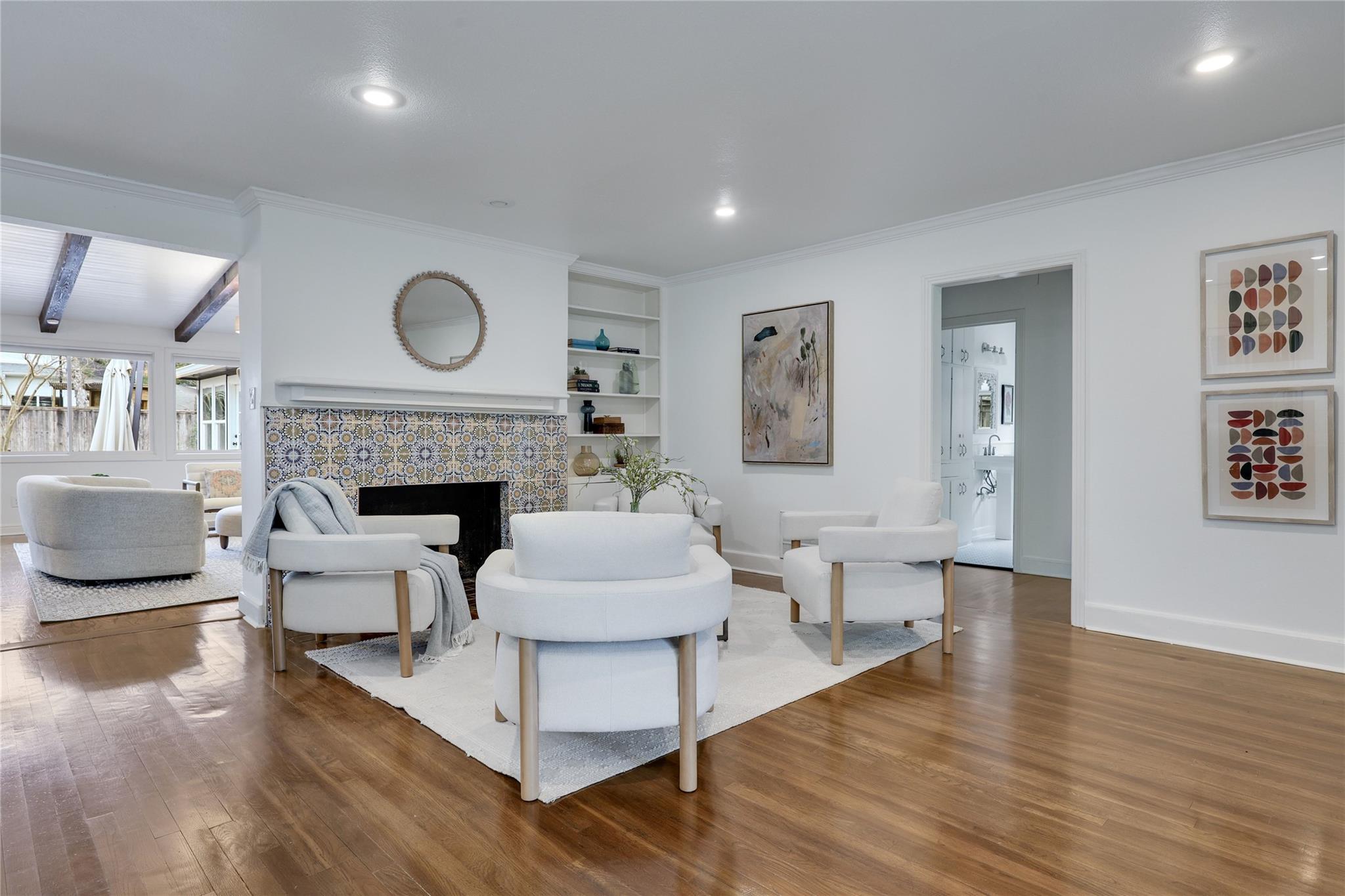 2908 Perry Ln, Austin, TX 78731