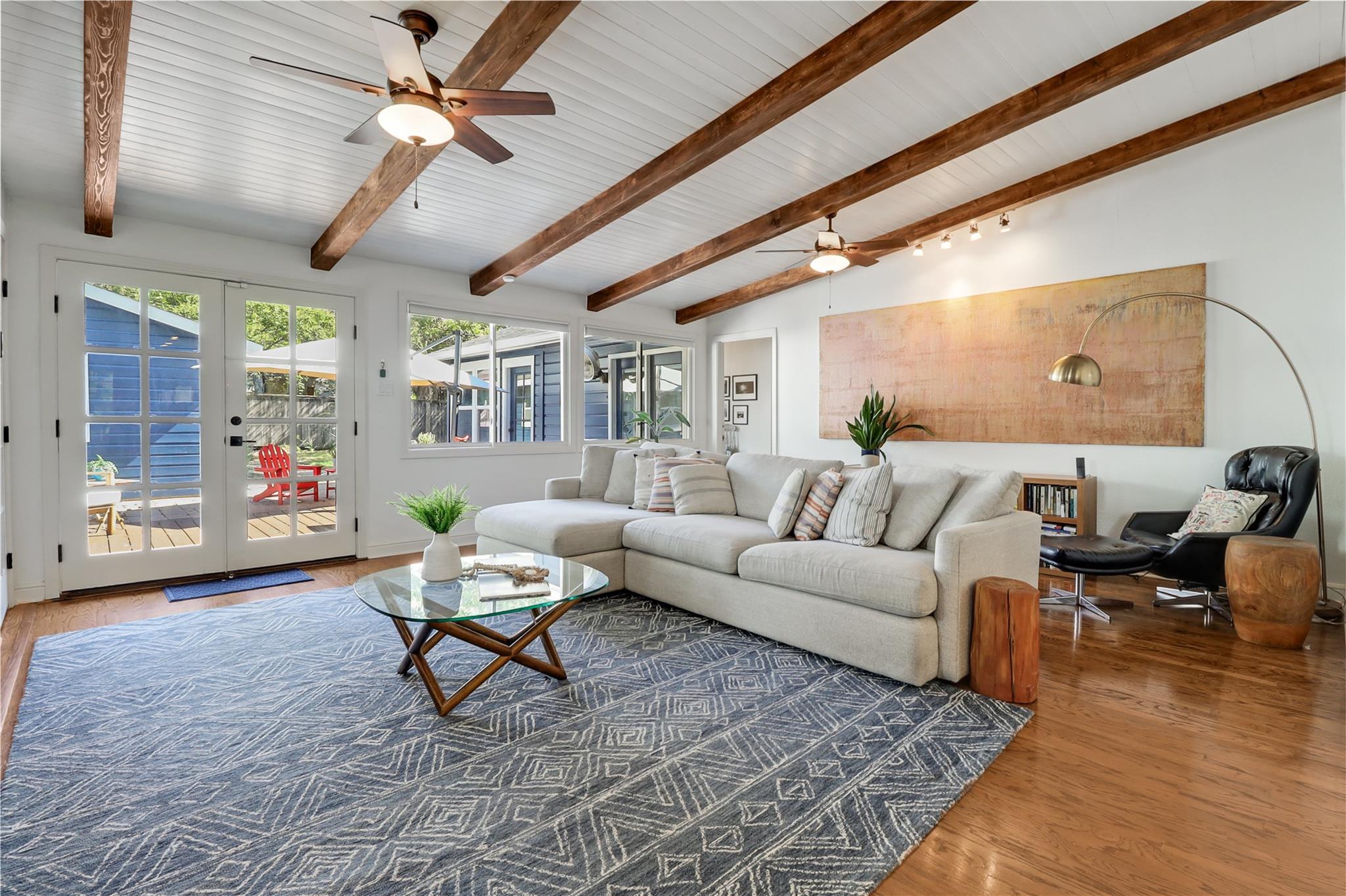 2908 Perry Ln, Austin, TX 78731