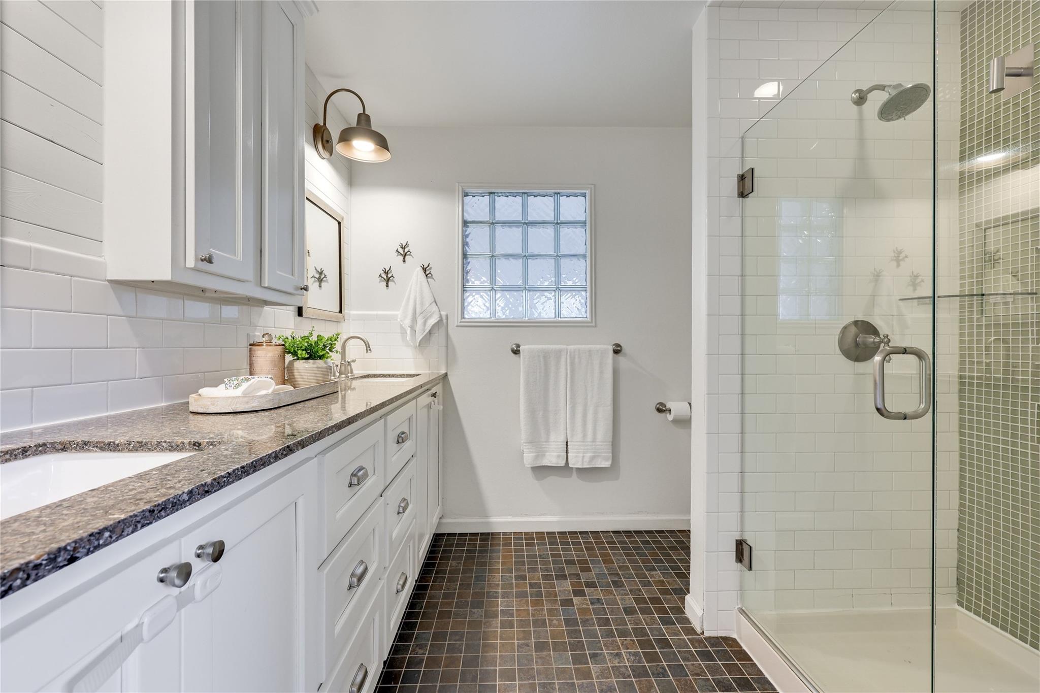 2908 Perry Ln, Austin, TX 78731