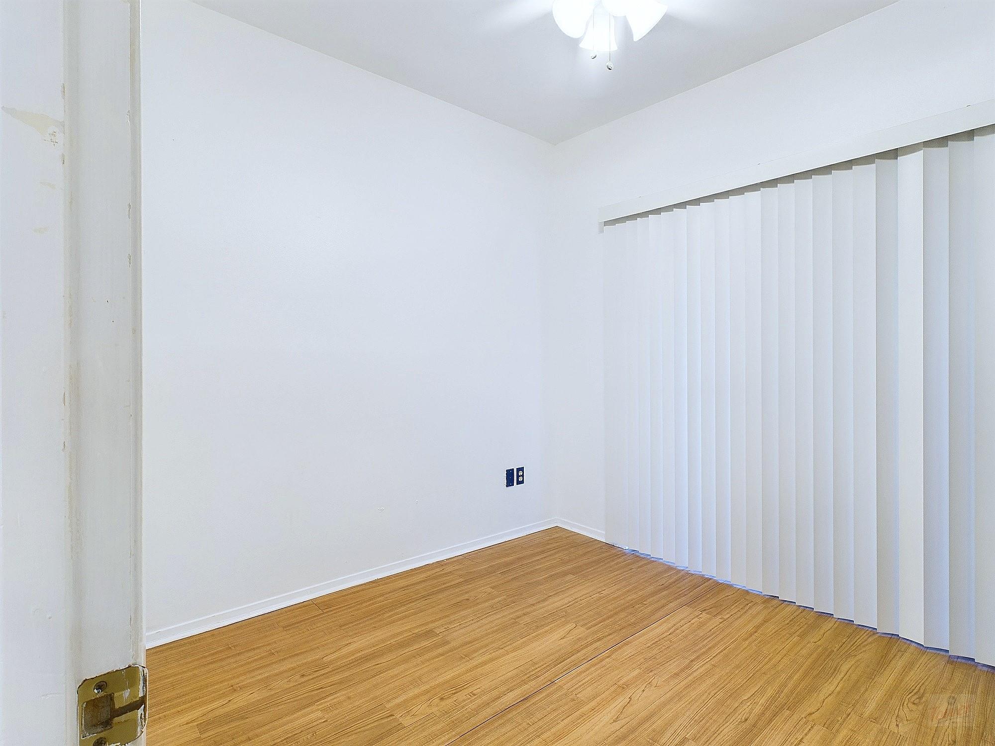 2210 Pearl St # 204, Austin, TX 78705