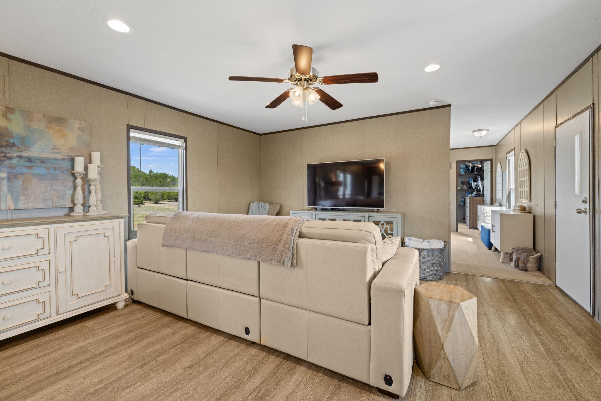 17787 Fm 963, Bertram, TX 78605