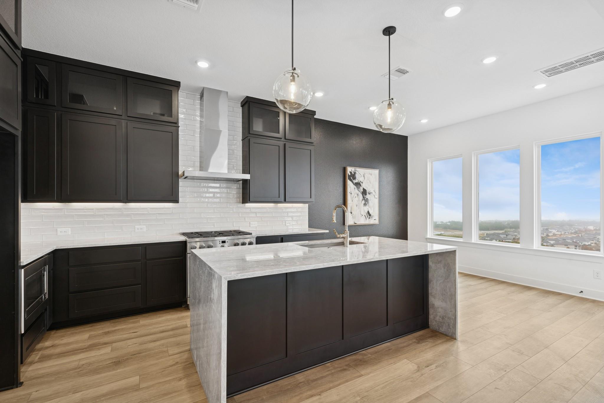 12 Maybury Way, Lakeway, TX 78738