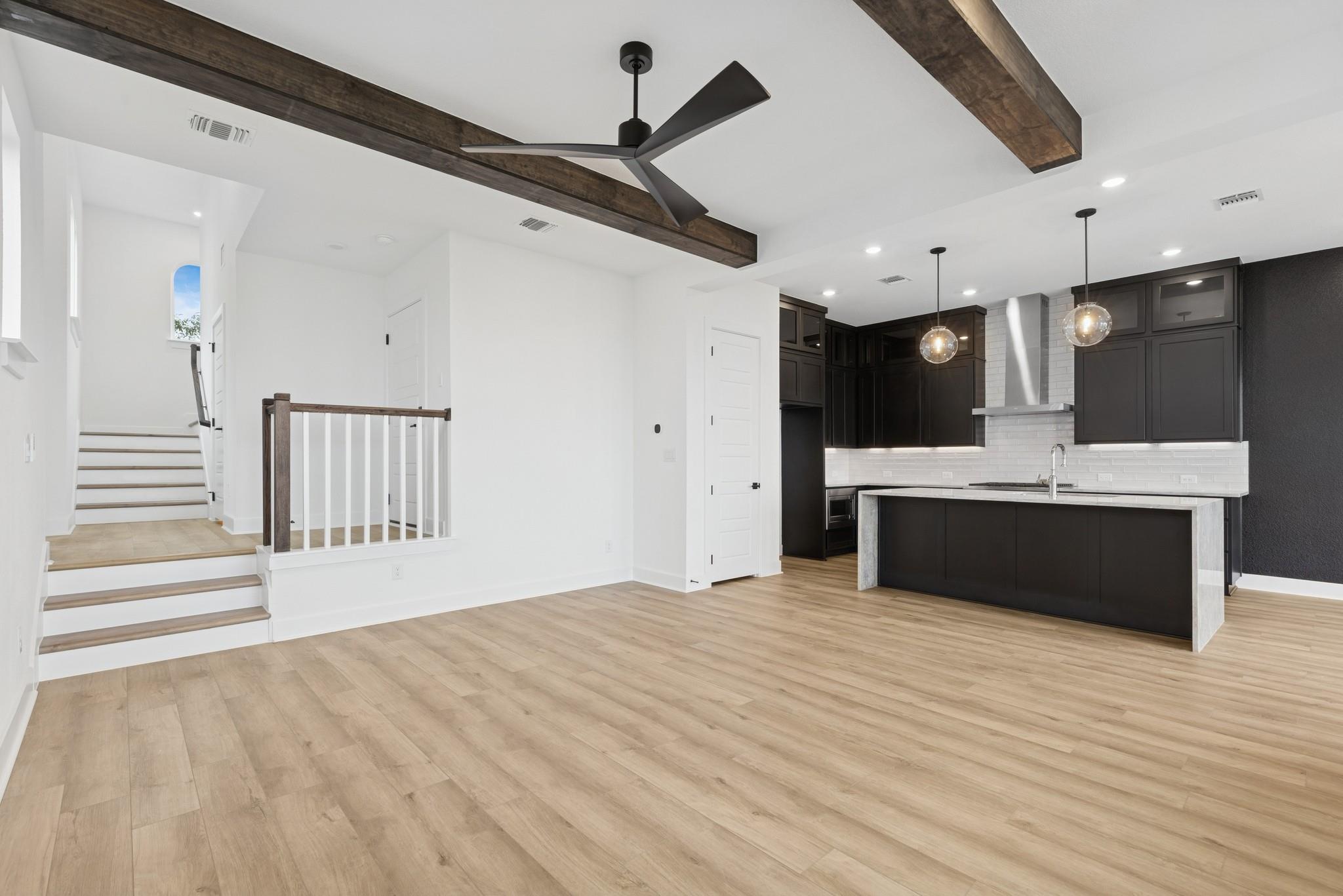 12 Maybury Way, Lakeway, TX 78738