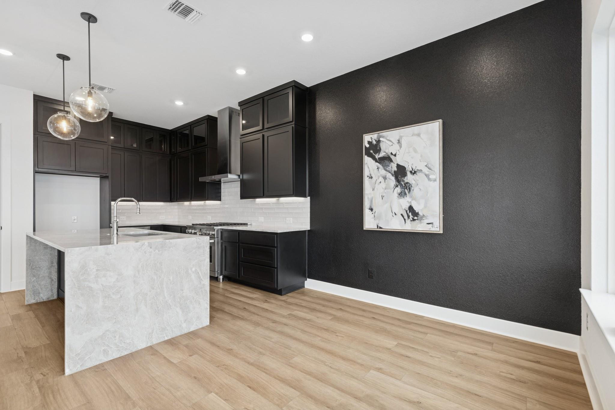 12 Maybury Way, Lakeway, TX 78738