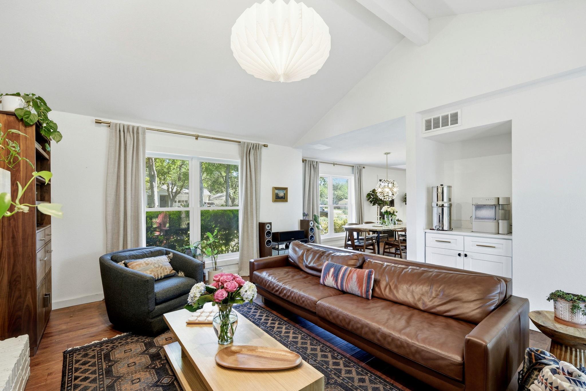 6603 Wild Oak Cir, Austin, TX 78759