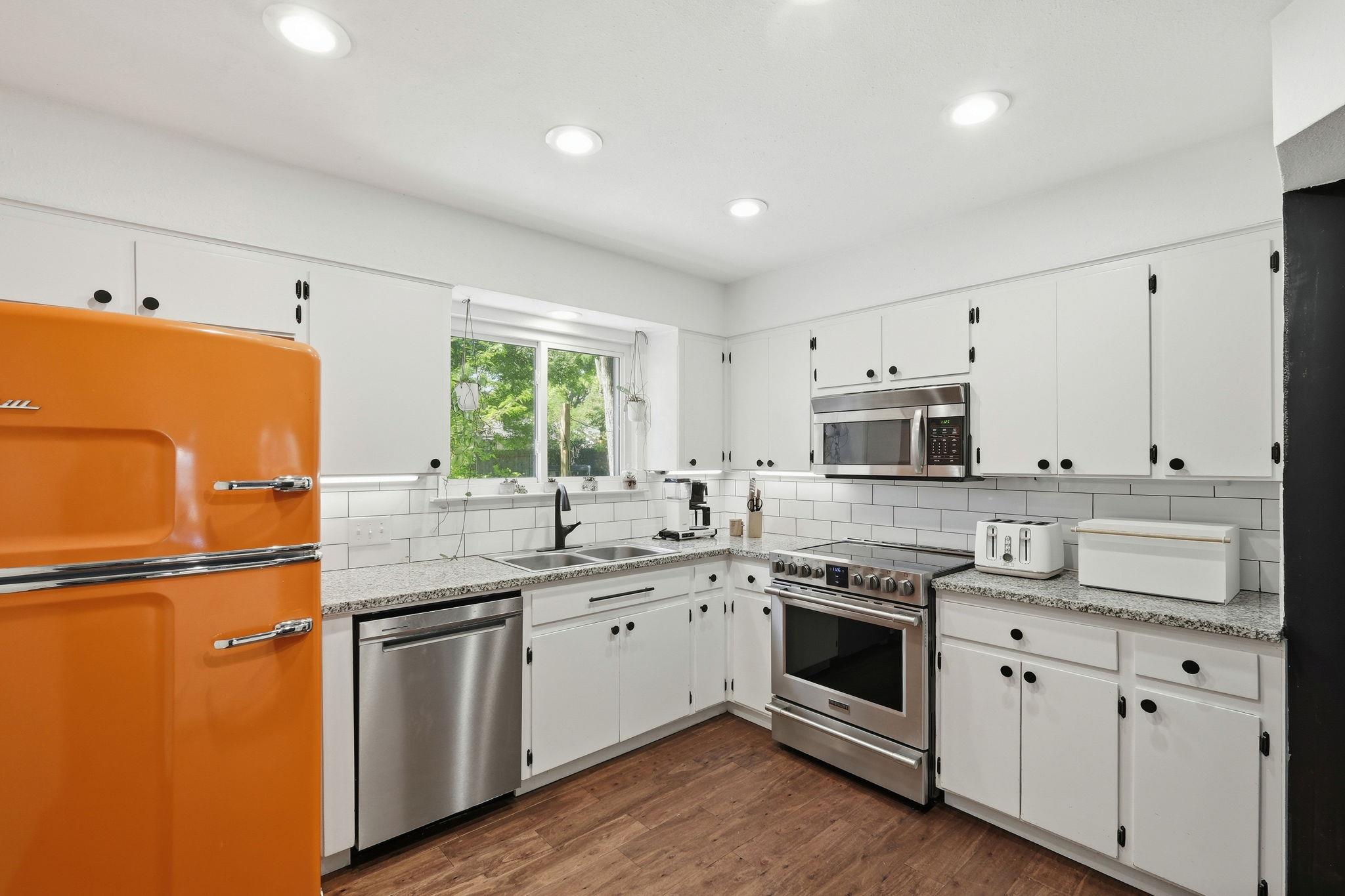 6603 Wild Oak Cir, Austin, TX 78759