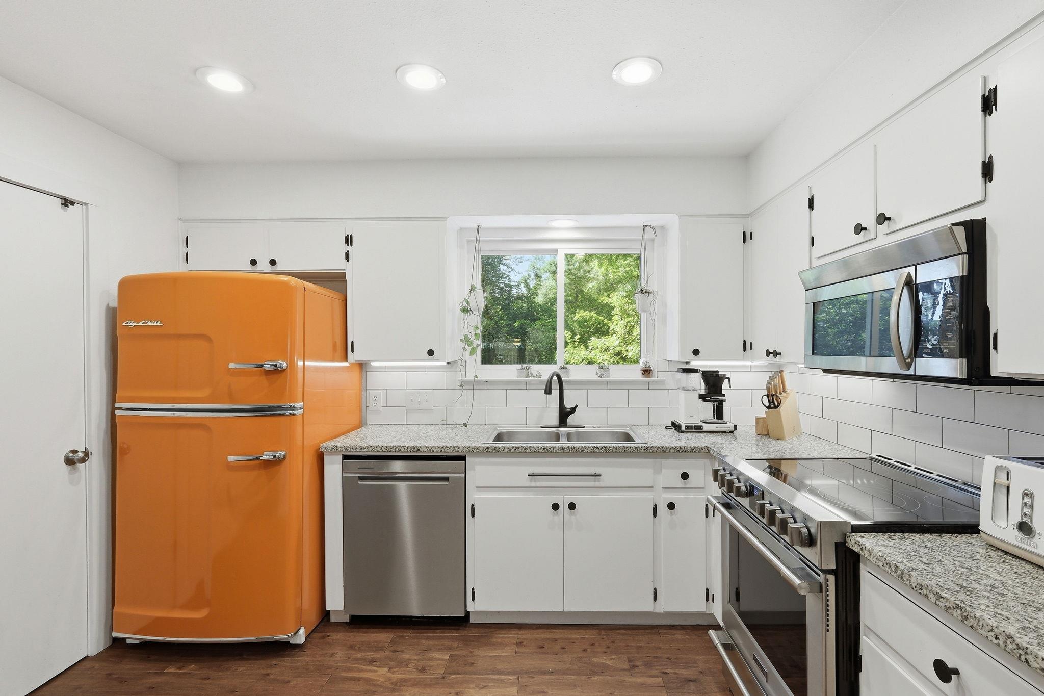 6603 Wild Oak Cir, Austin, TX 78759