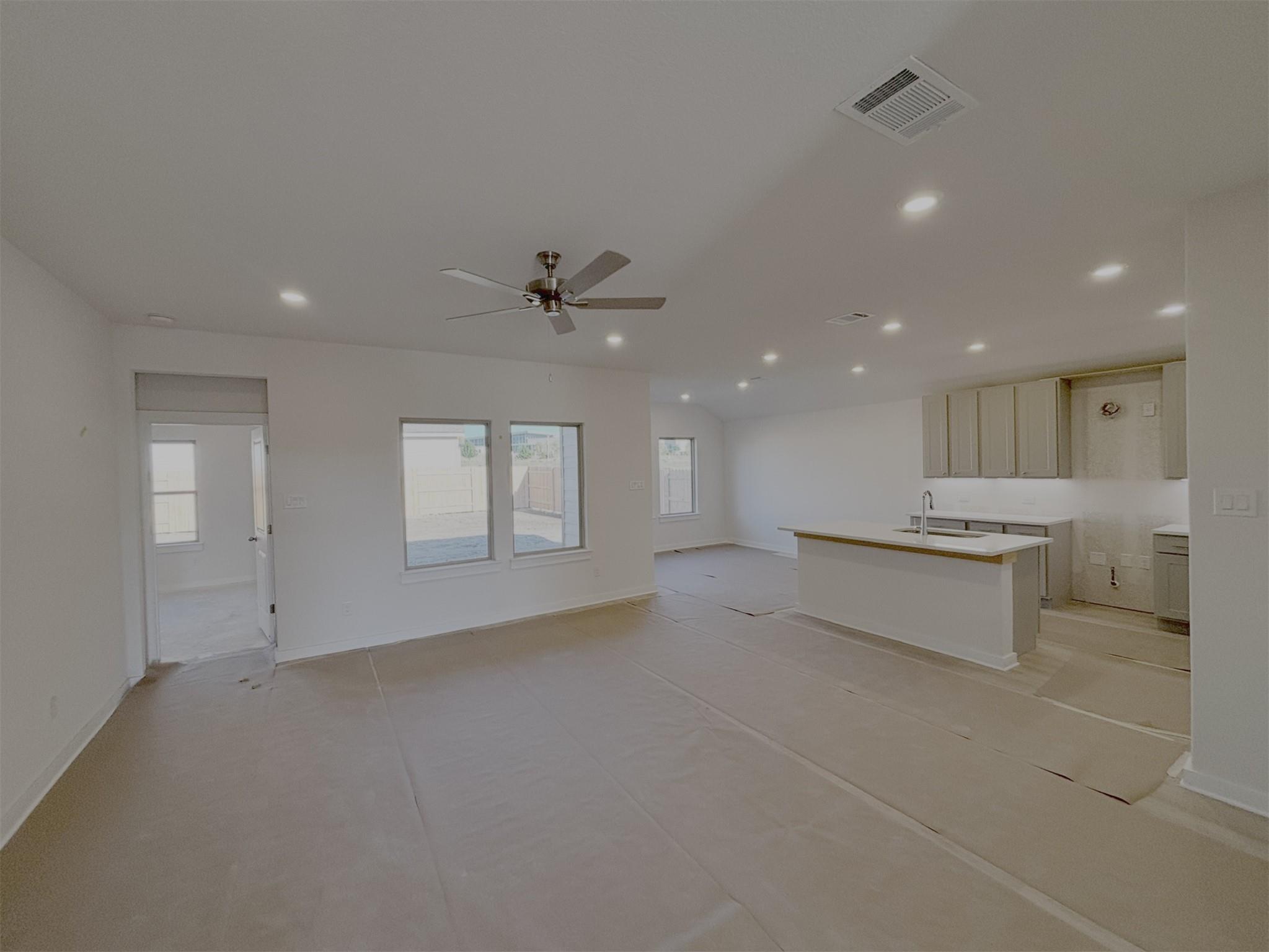 415 Salamander St, San Marcos, TX 78666