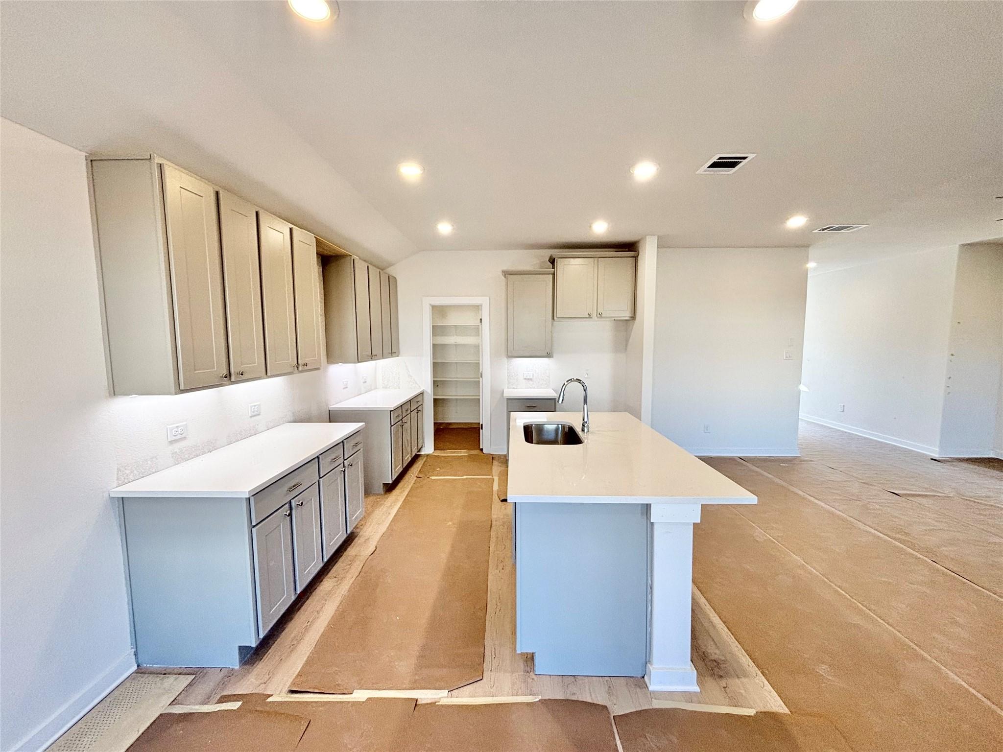 415 Salamander St, San Marcos, TX 78666