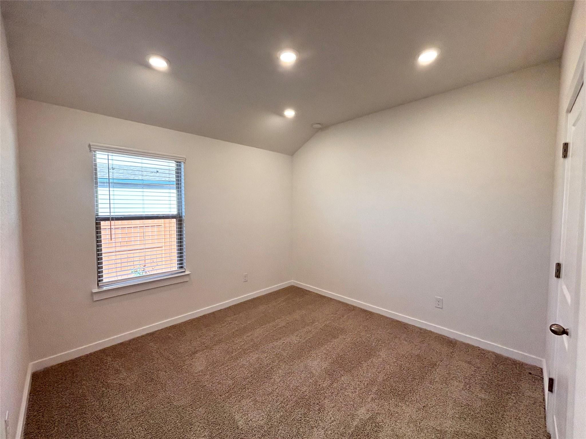 415 Salamander St, San Marcos, TX 78666