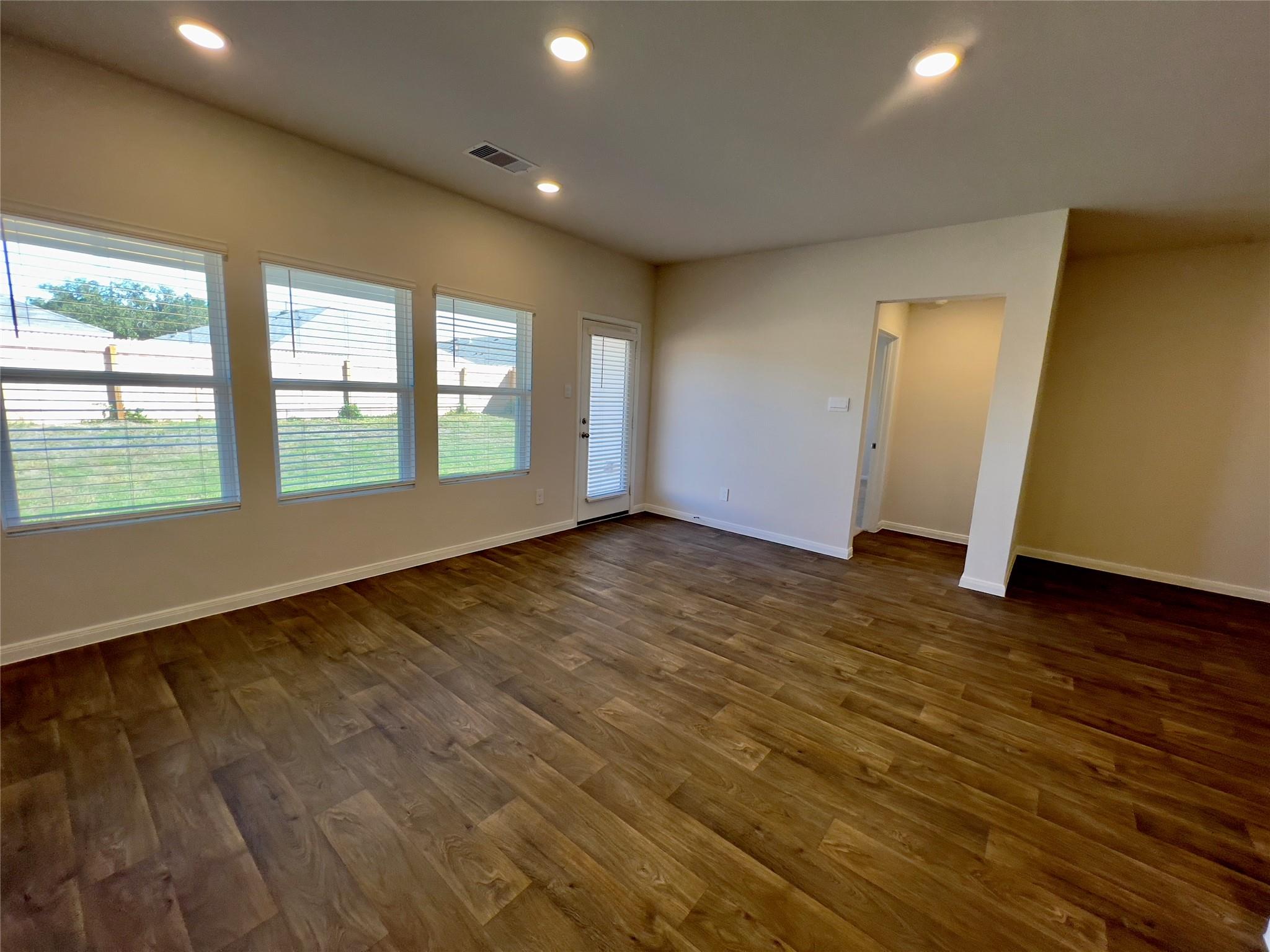 314 Addison Pl, Lockhart, TX 78644