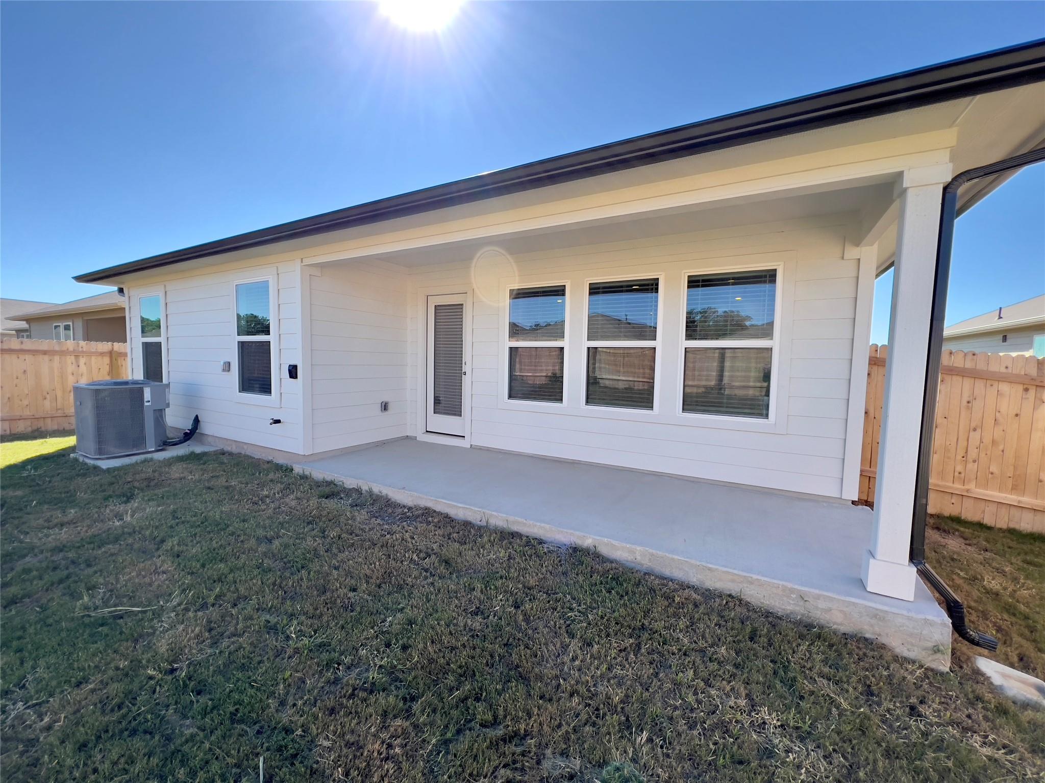 314 Addison Pl, Lockhart, TX 78644