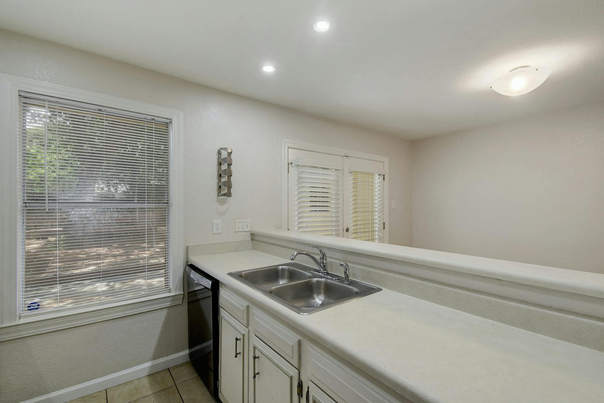 2503 Star Grass Cir, Austin, TX 78745