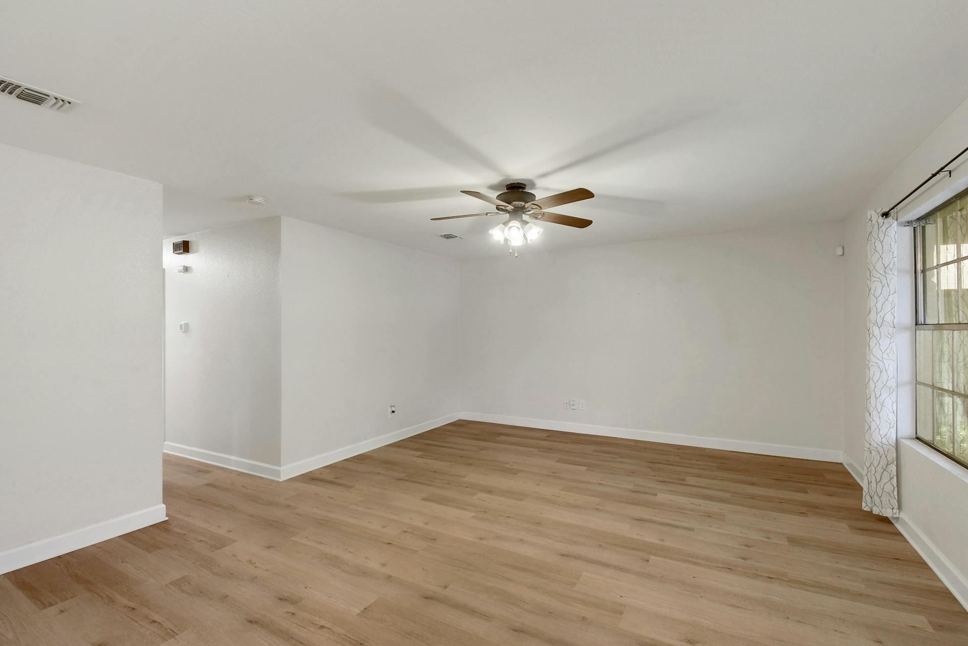 2503 Star Grass Cir, Austin, TX 78745