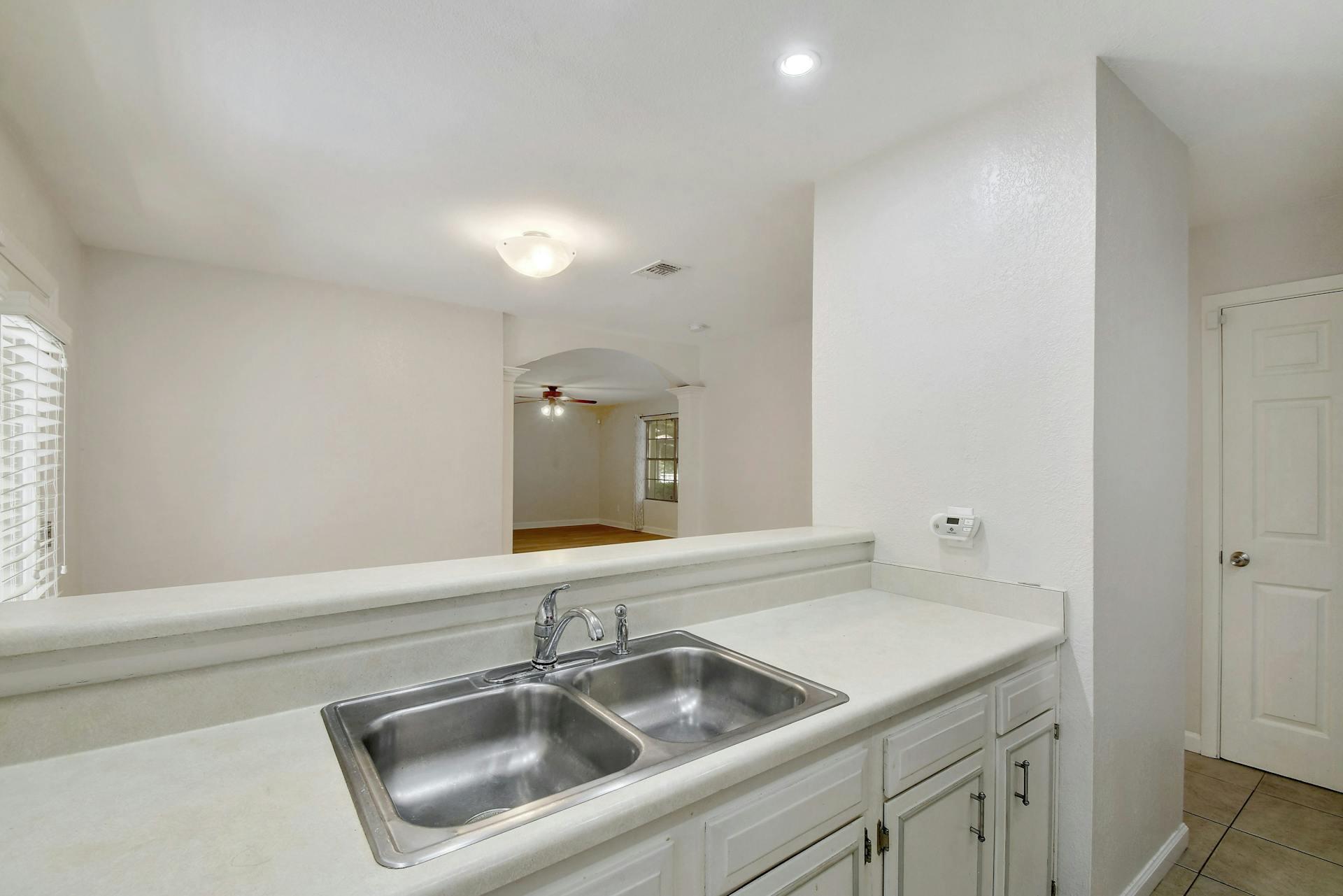 2503 Star Grass Cir, Austin, TX 78745