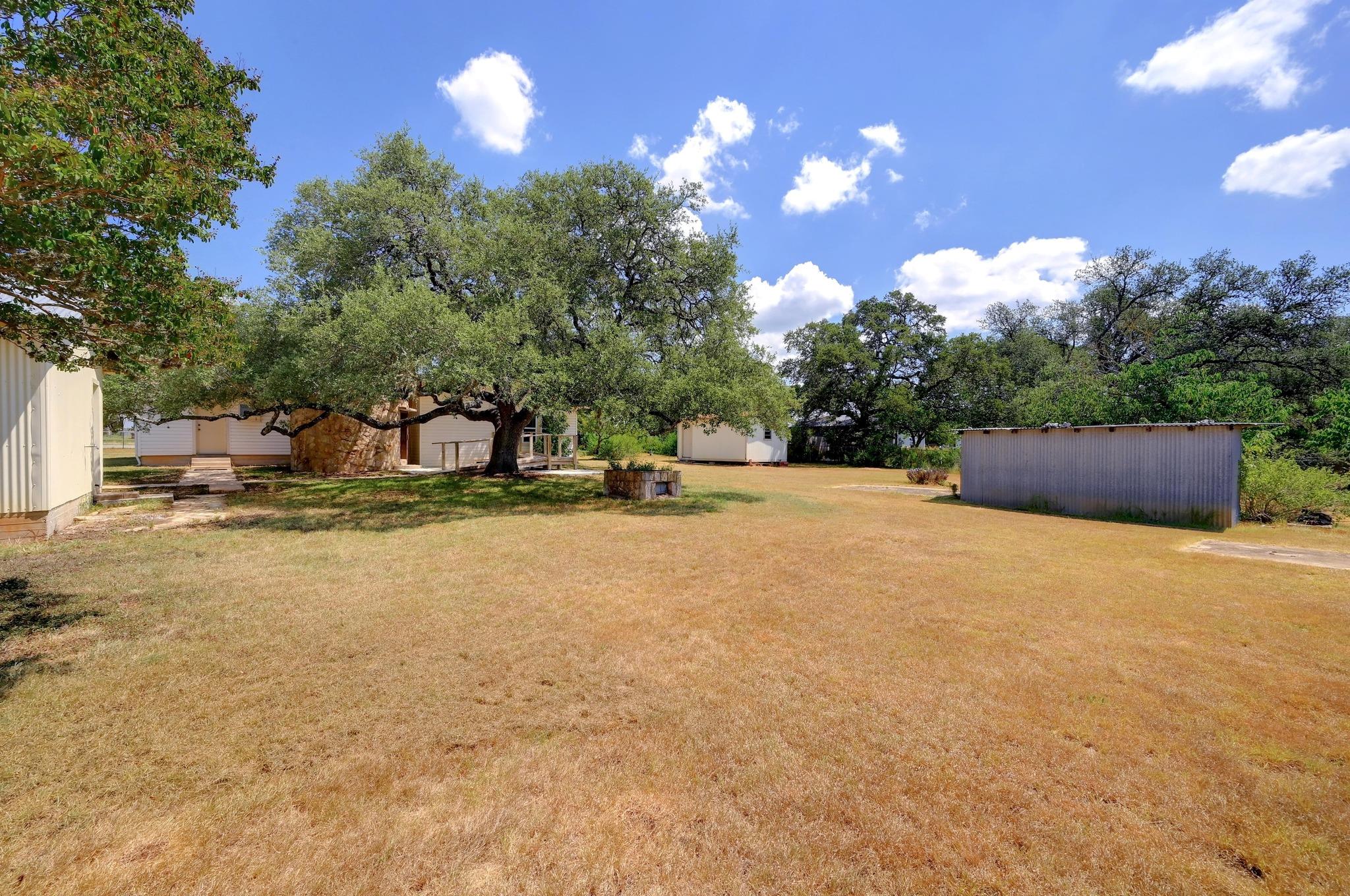 817 (NW 1/4) 9th Street, Blanco, TX 78606