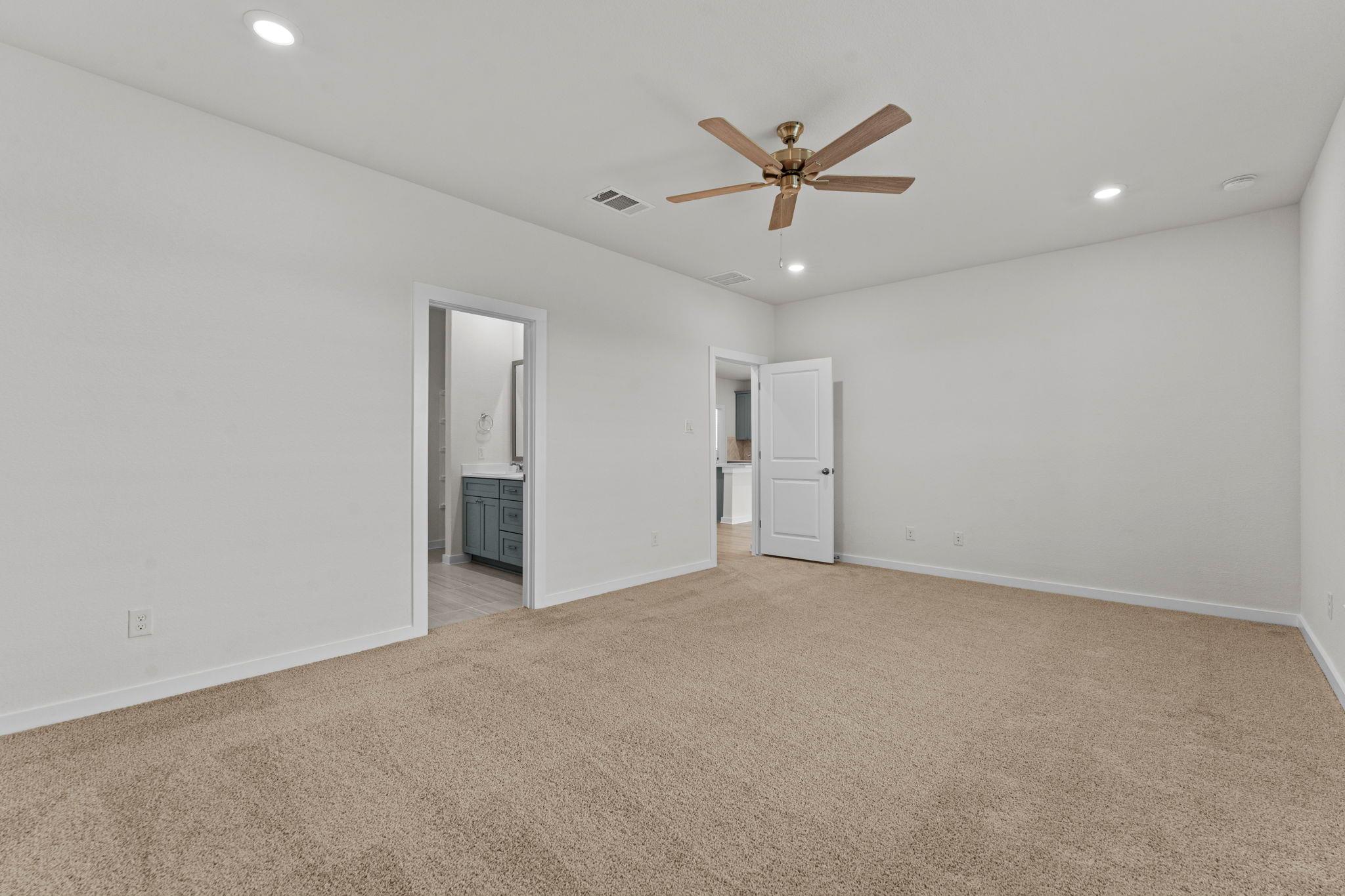 420 Salamander St, San Marcos, TX 78666