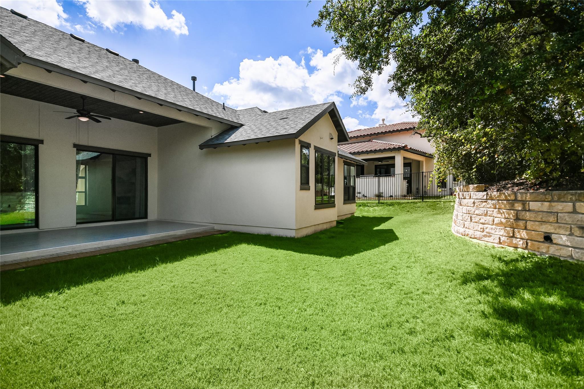 307 Ringtail Stream Dr, Austin, TX 78738