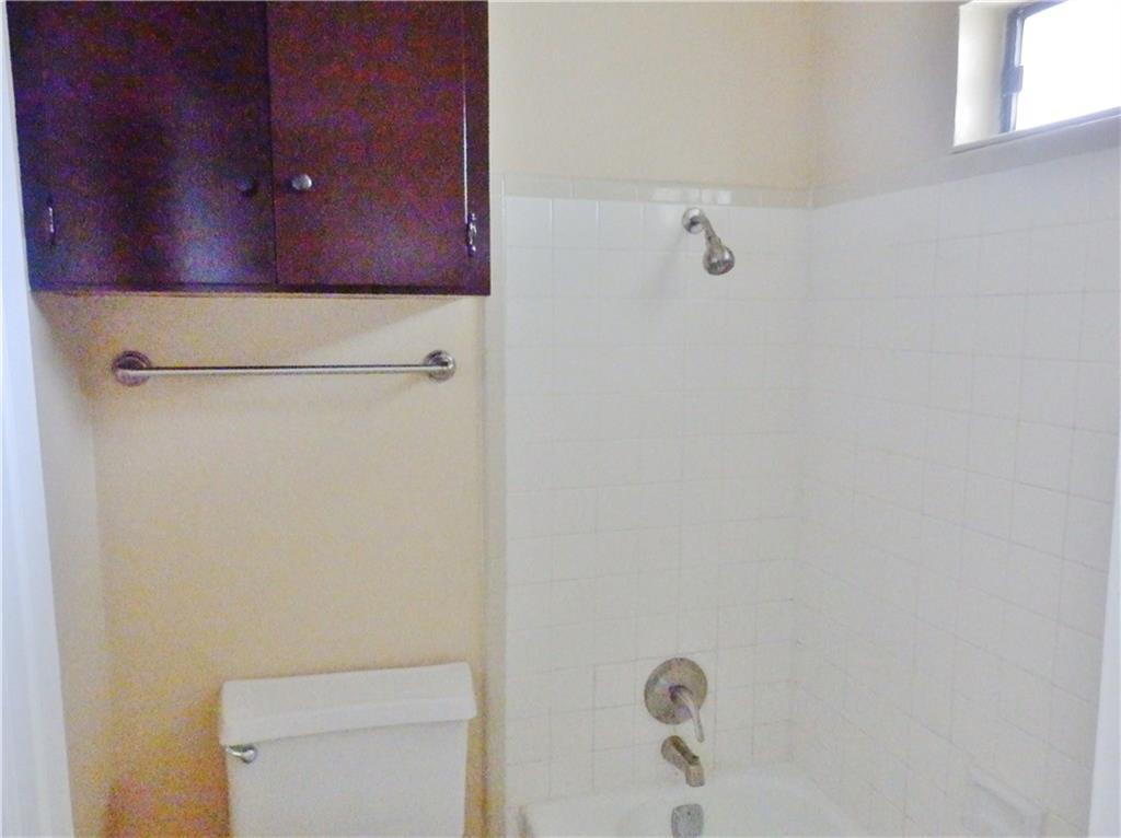 3206 King St # 208, Austin, TX 78705