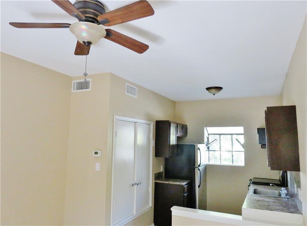 3206 King St # 208, Austin, TX 78705