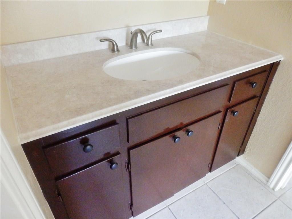 3206 King St # 208, Austin, TX 78705