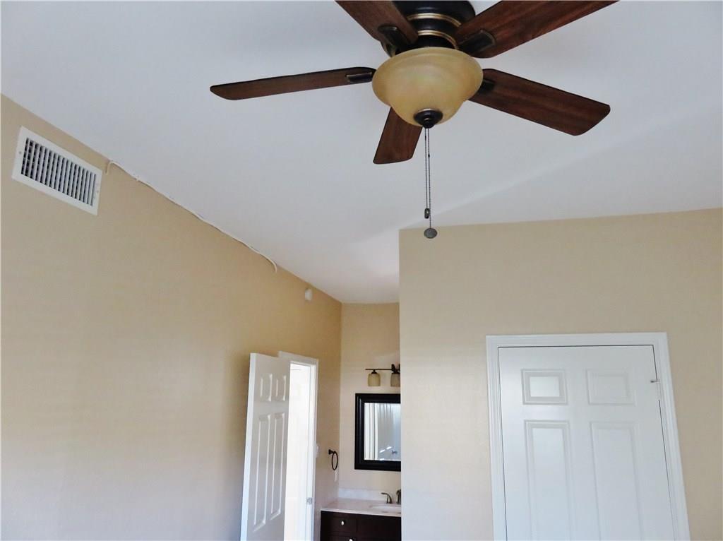 3206 King St # 208, Austin, TX 78705