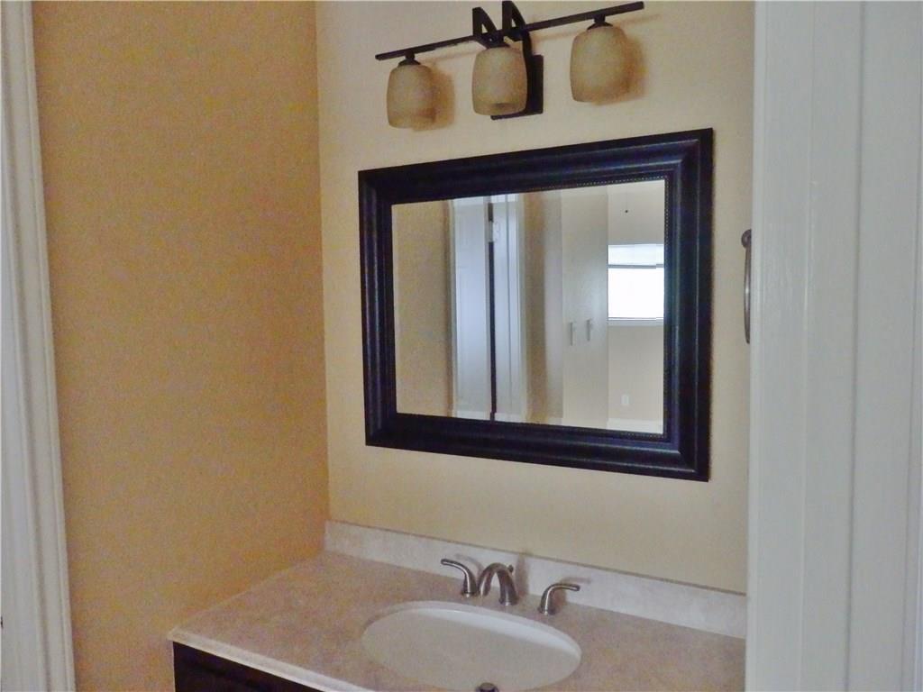 3206 King St # 208, Austin, TX 78705