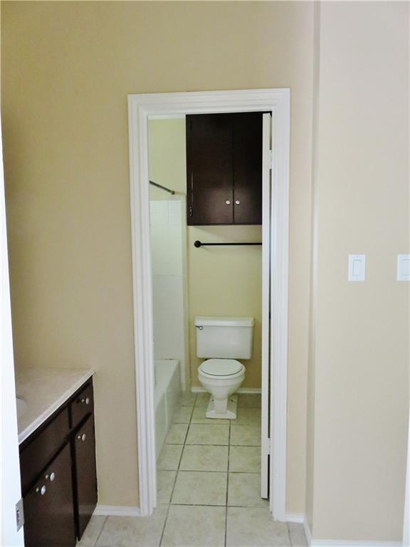 3206 King St # 208, Austin, TX 78705