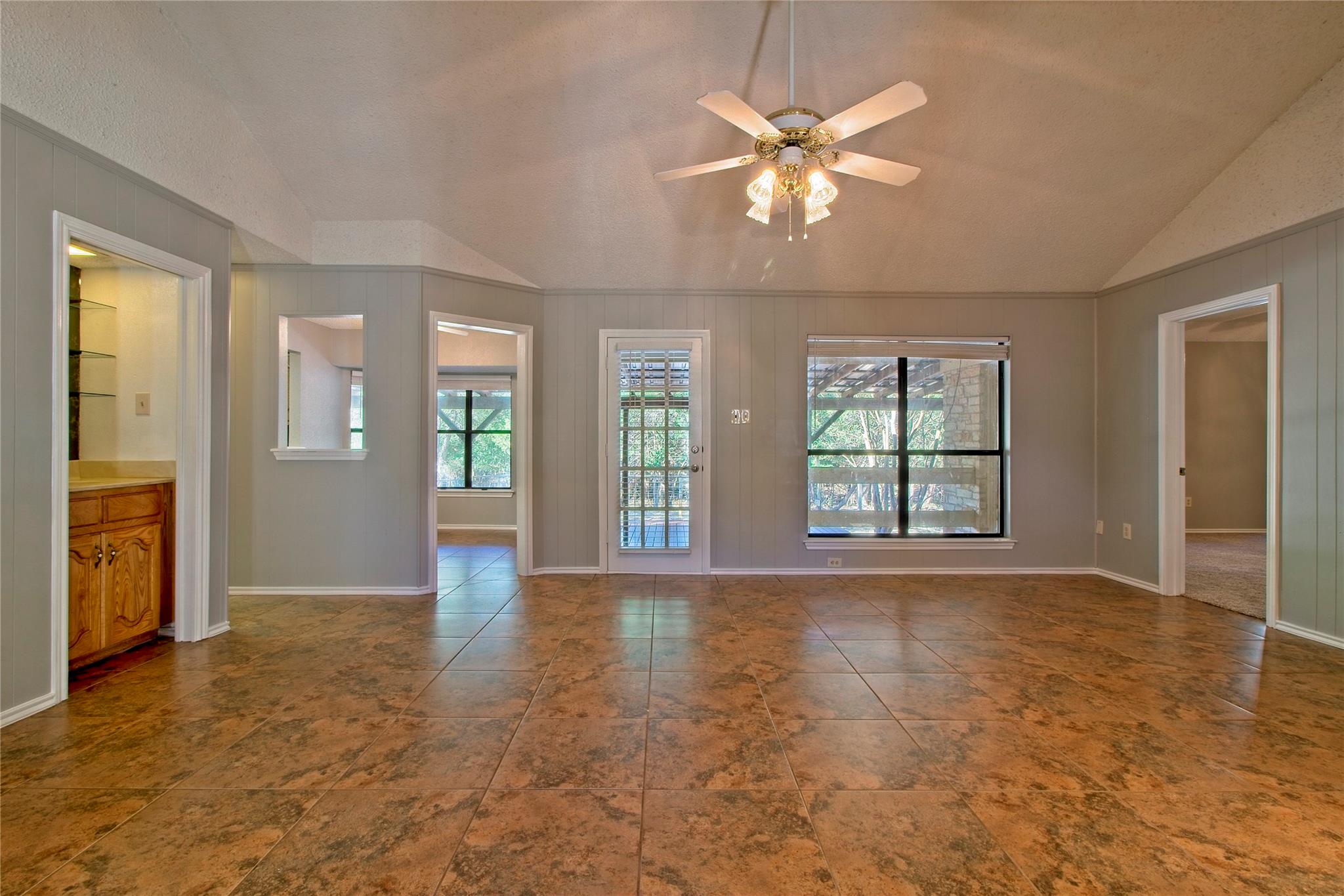 4300 Madrid Dr, Georgetown, TX 78628