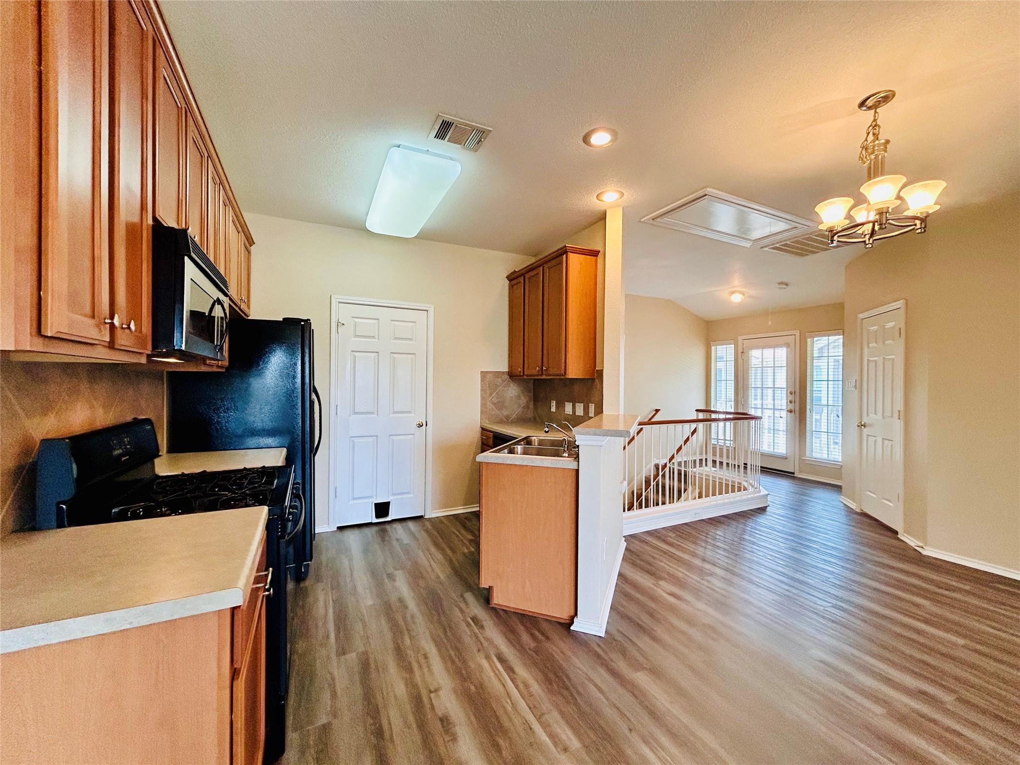 1900 Scofield Ridge Pkwy # 1701, Austin, TX 78727