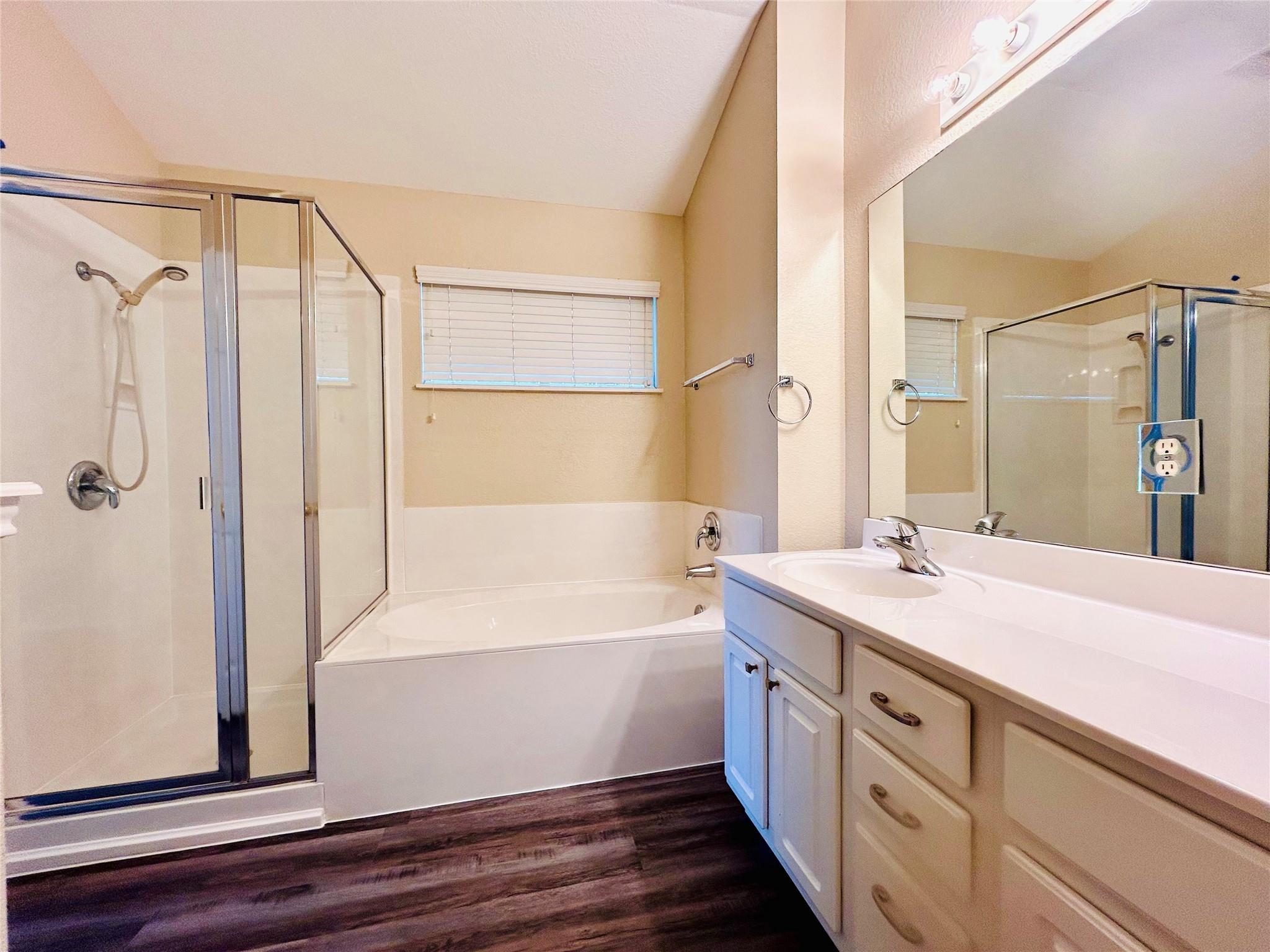 1900 Scofield Ridge Pkwy # 1701, Austin, TX 78727