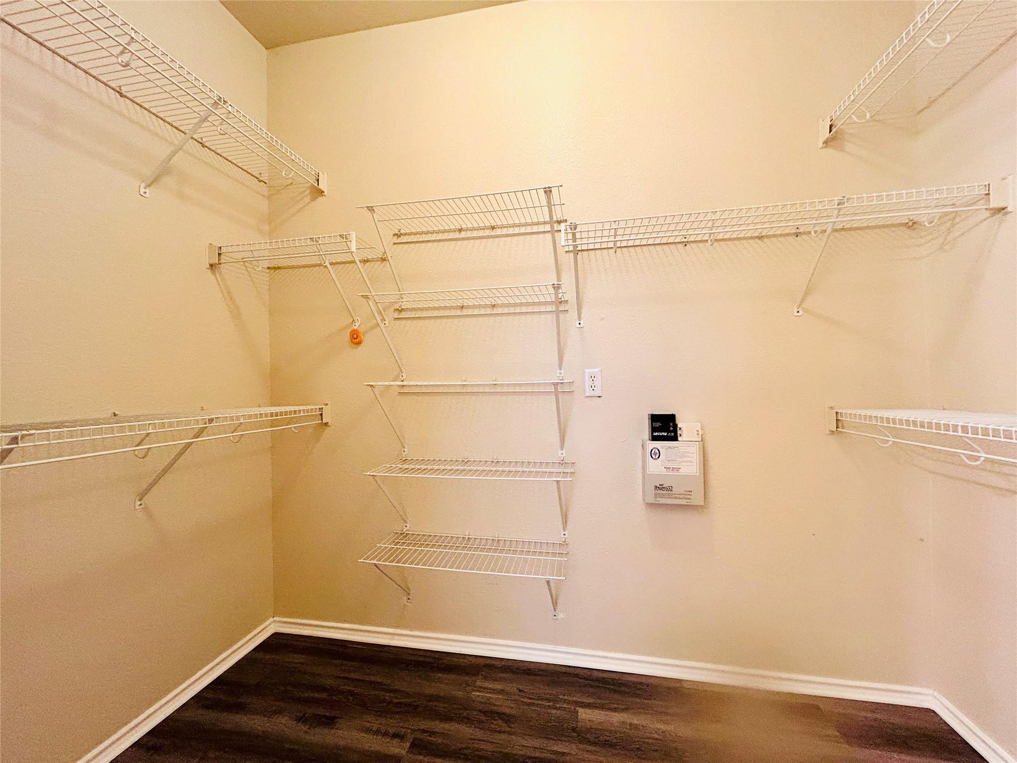 1900 Scofield Ridge Pkwy # 1701, Austin, TX 78727