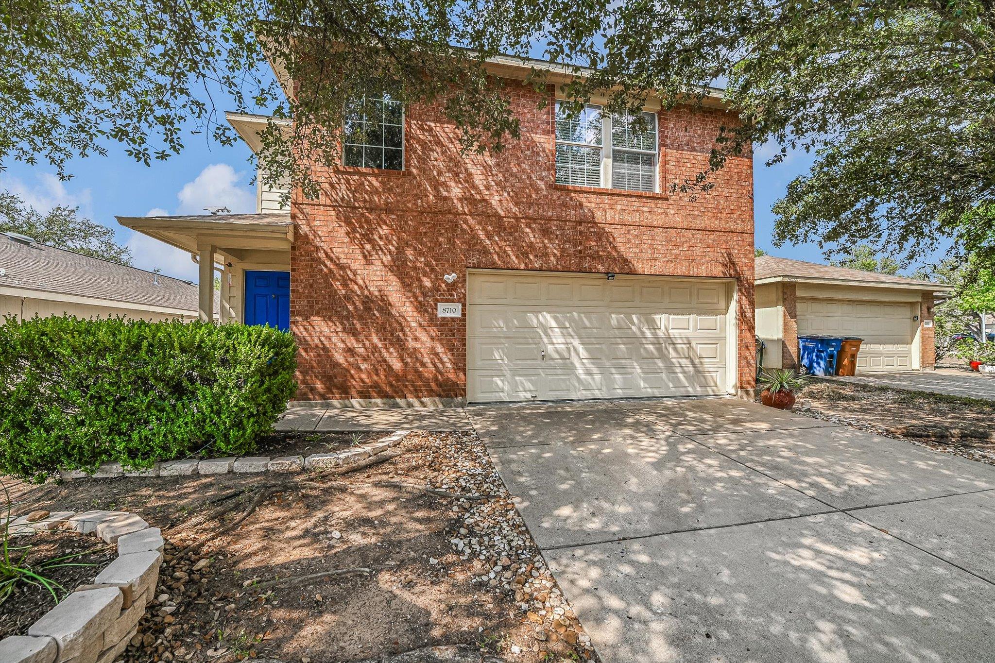 8710 Davis Oaks Trl, Austin, TX 78748