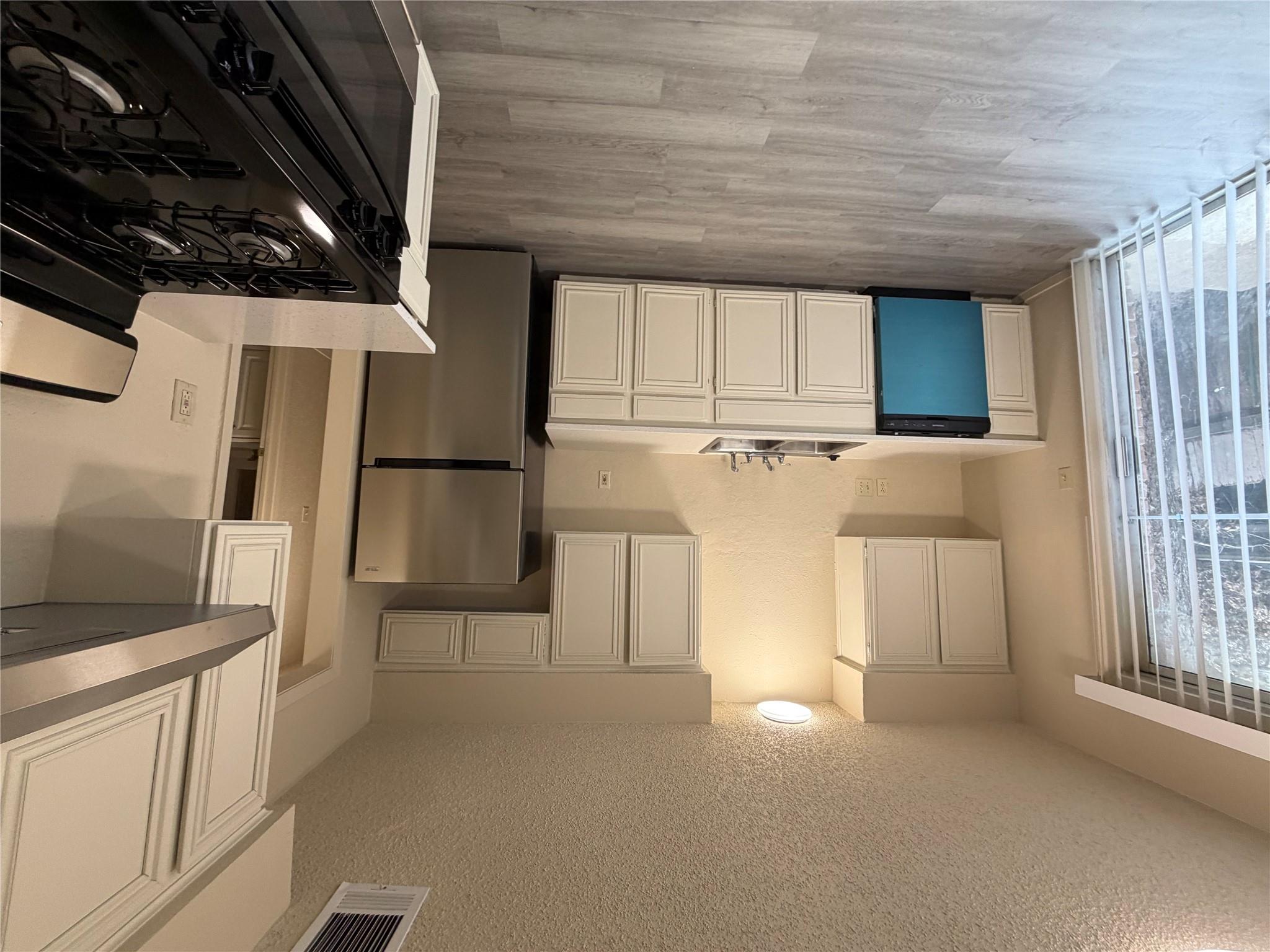 2400 BERKELEY Ave # B, Austin, TX 78745