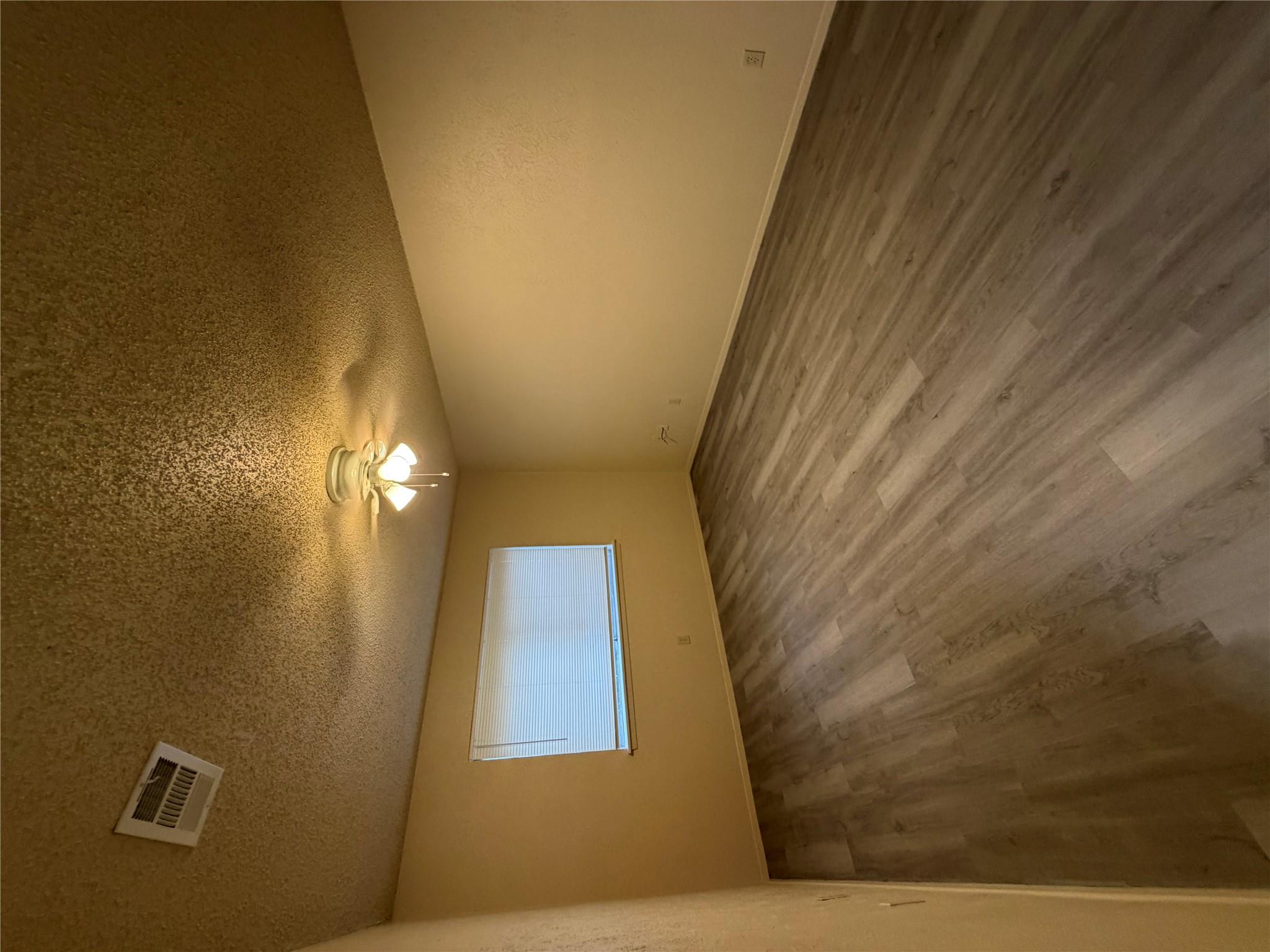 2400 BERKELEY Ave # B, Austin, TX 78745