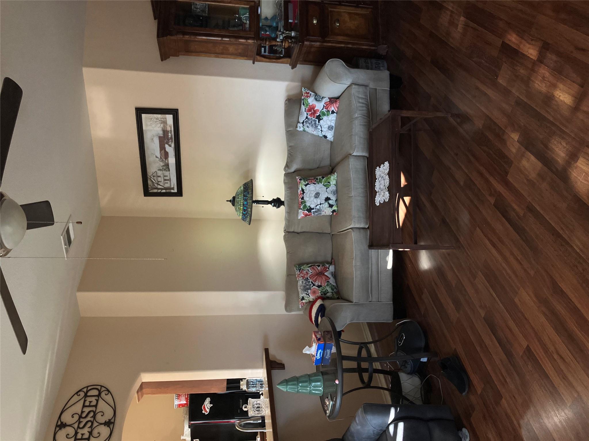 250 Engineers Pass, Jarrell, TX 76537