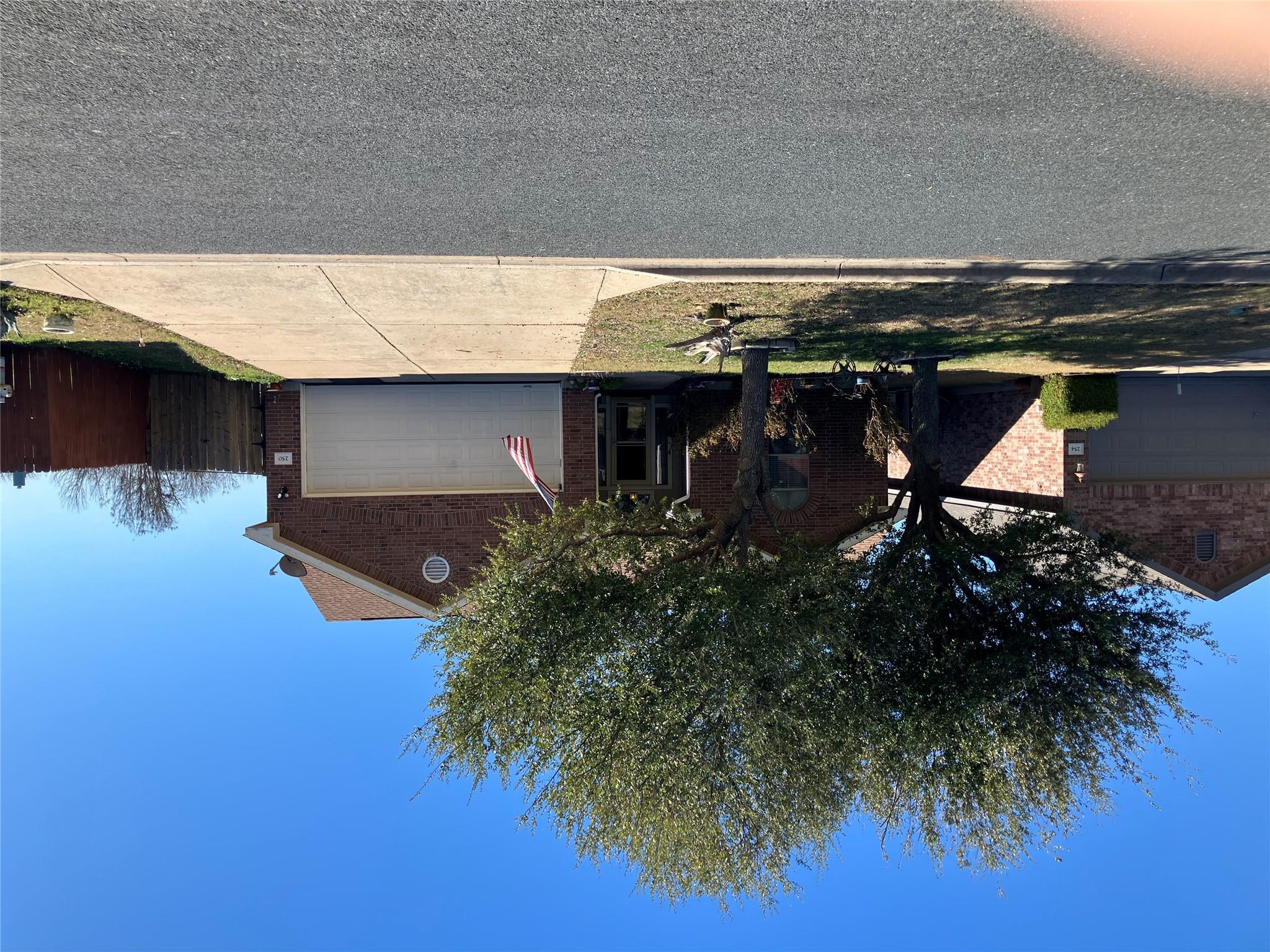 250 Engineers Pass, Jarrell, TX 76537