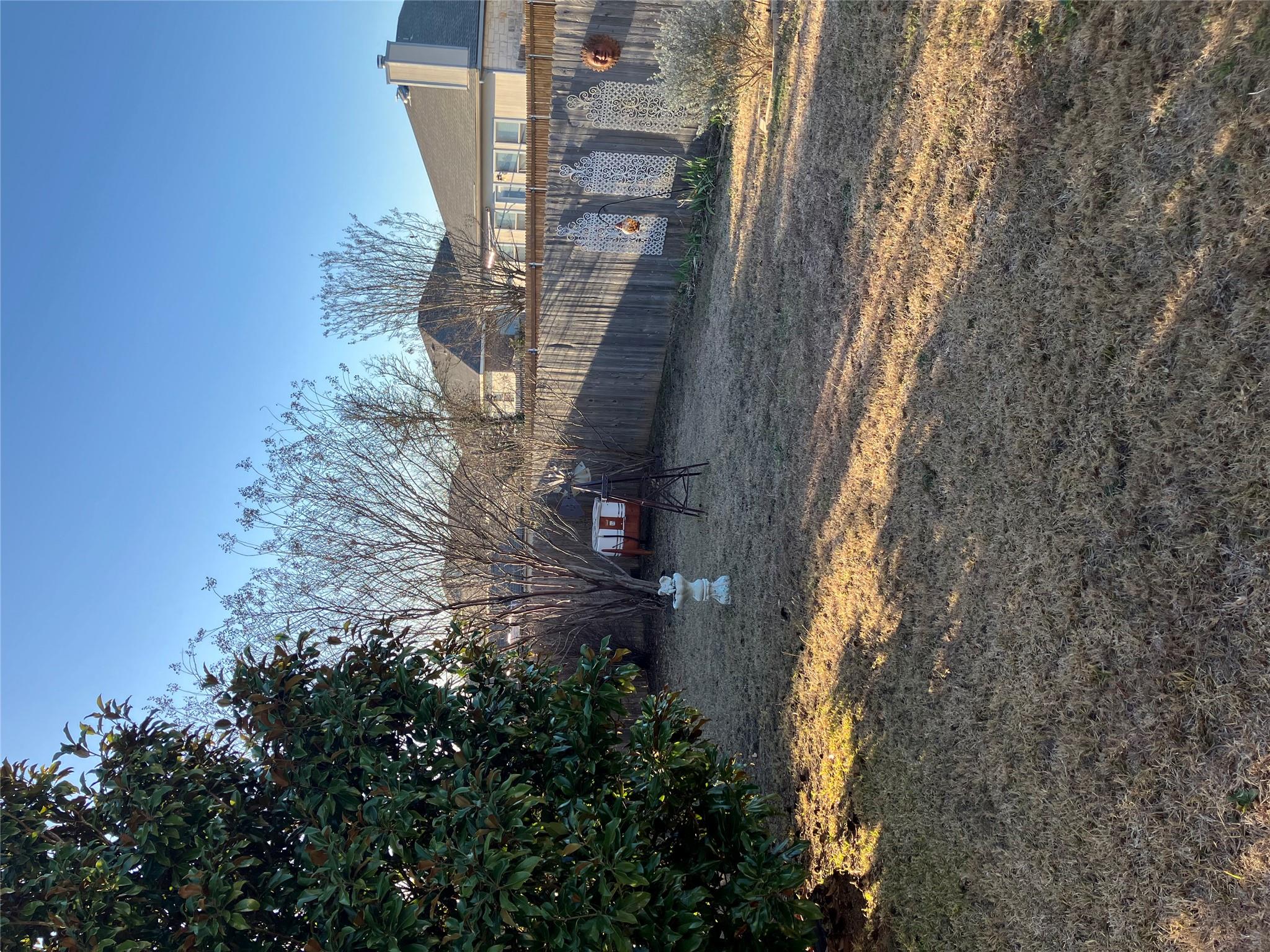 250 Engineers Pass, Jarrell, TX 76537