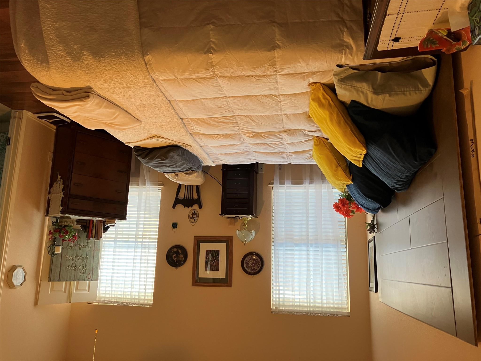 250 Engineers Pass, Jarrell, TX 76537